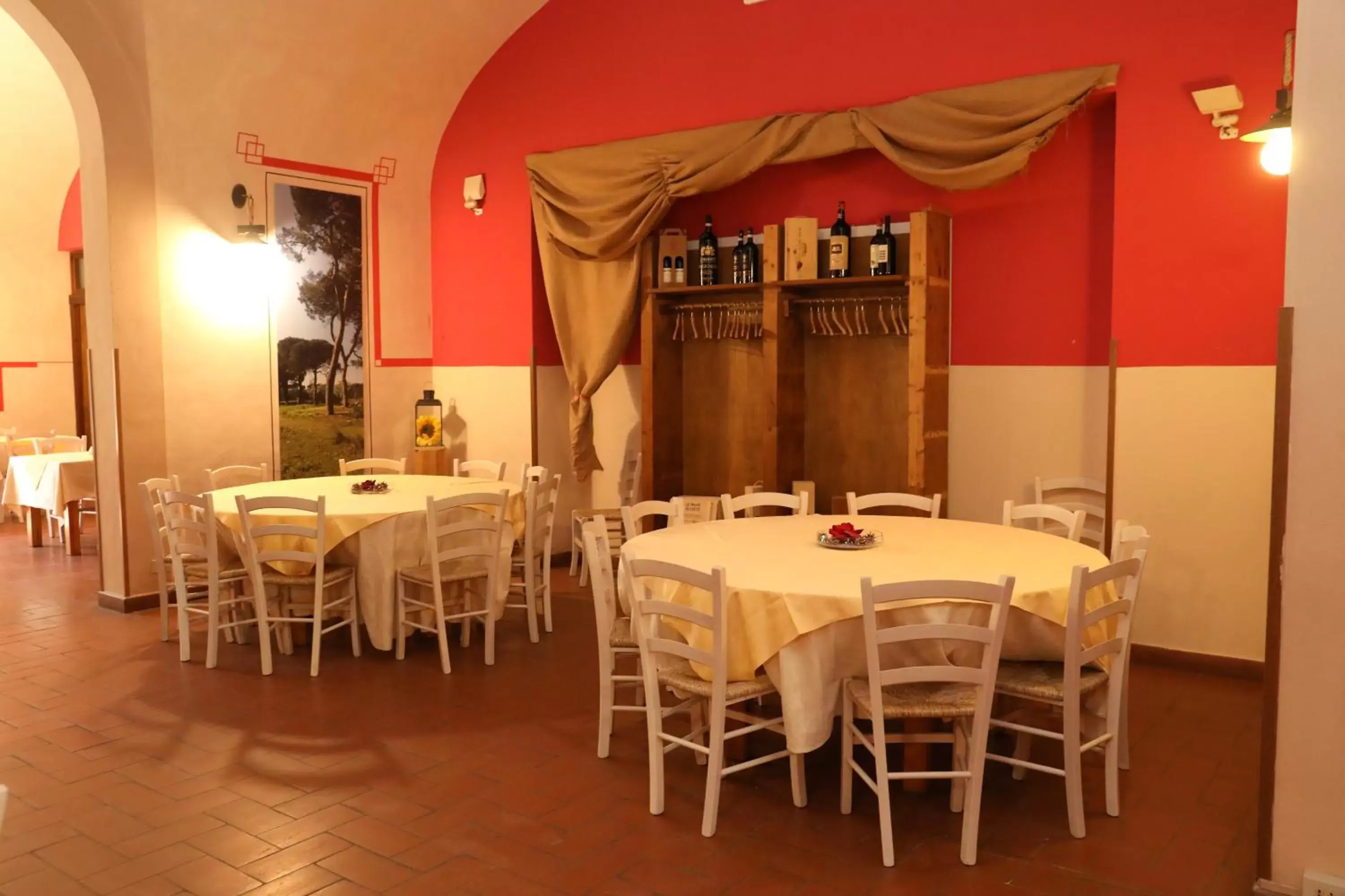 Restaurant/Places to Eat in Casale La Sterpaia