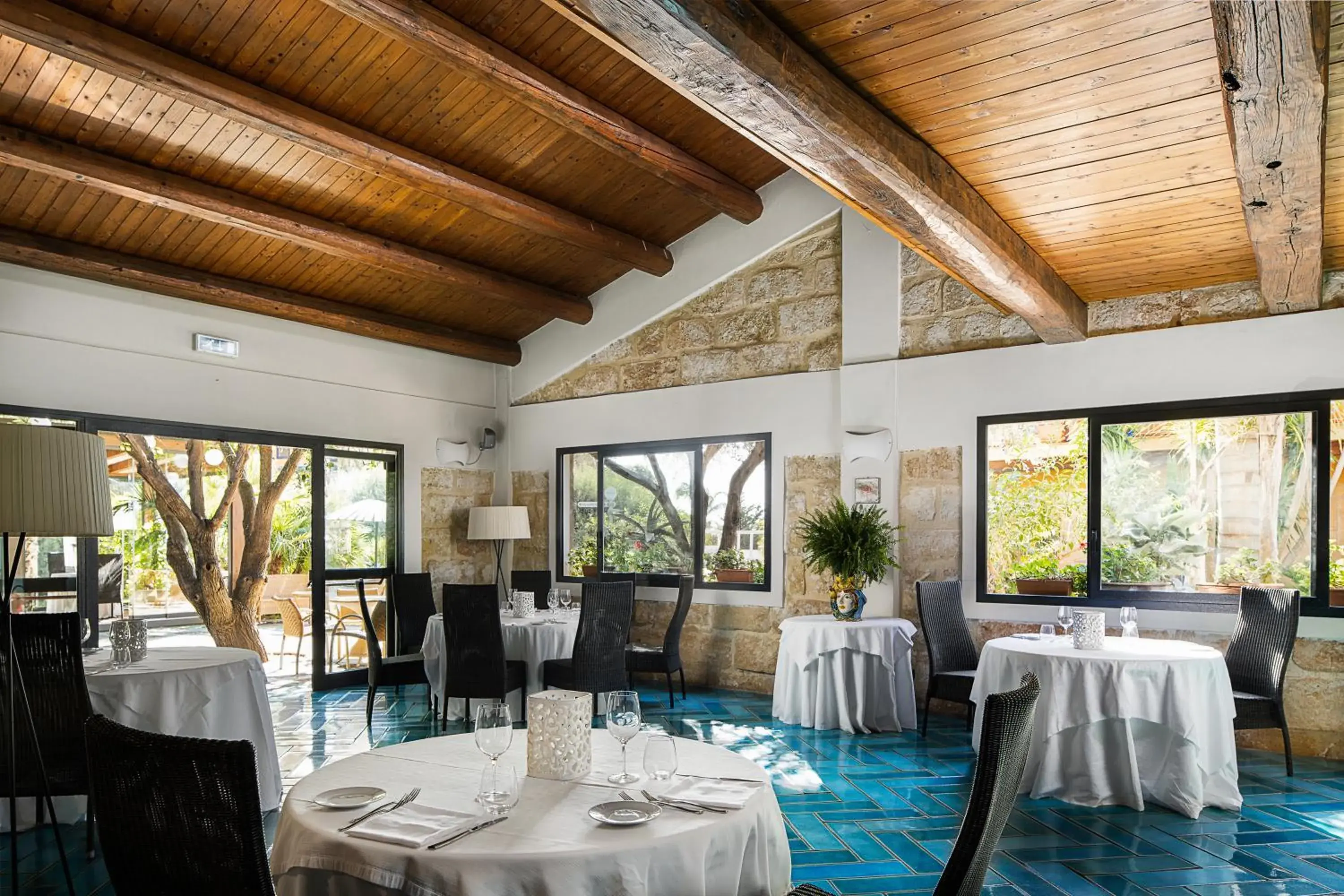 Restaurant/places to eat in Magaggiari Hotel Resort Restaurant/places to eat in Magaggiari Hotel Resort