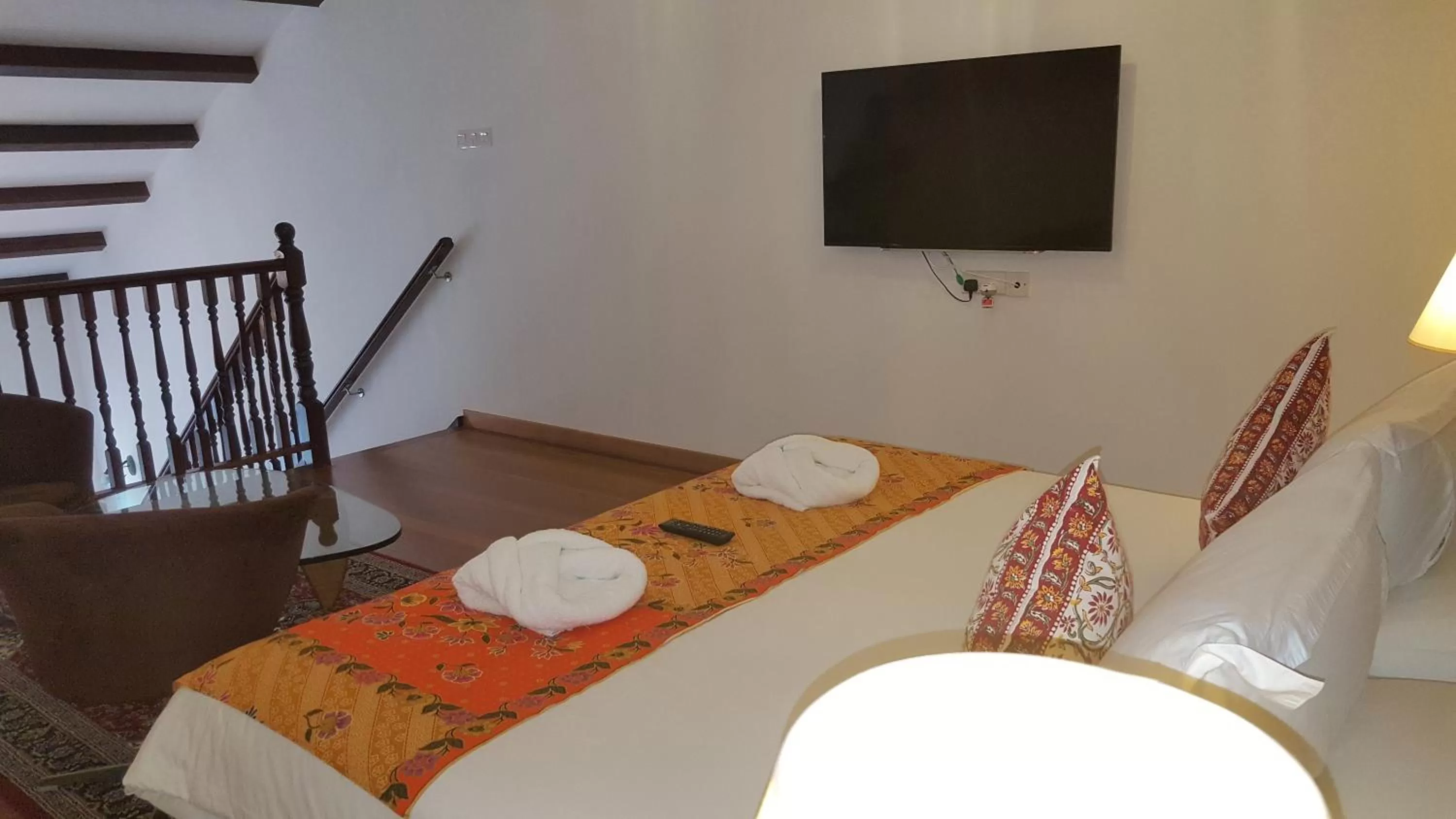 Bed in Heeren Straits Hotel