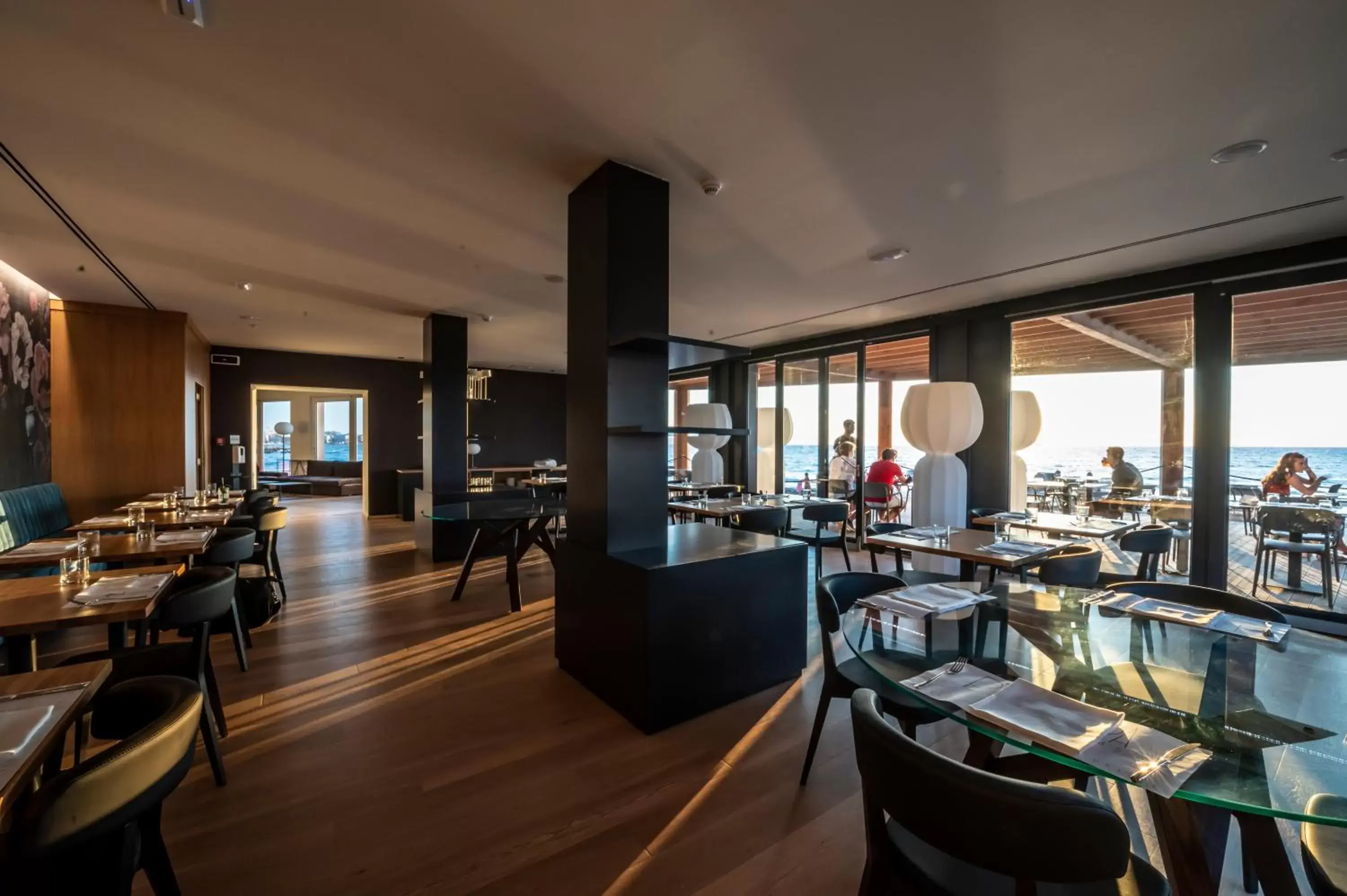 Restaurant/places to eat in Hotel Punta Tipa Restaurant/places to eat in Hotel Punta Tipa