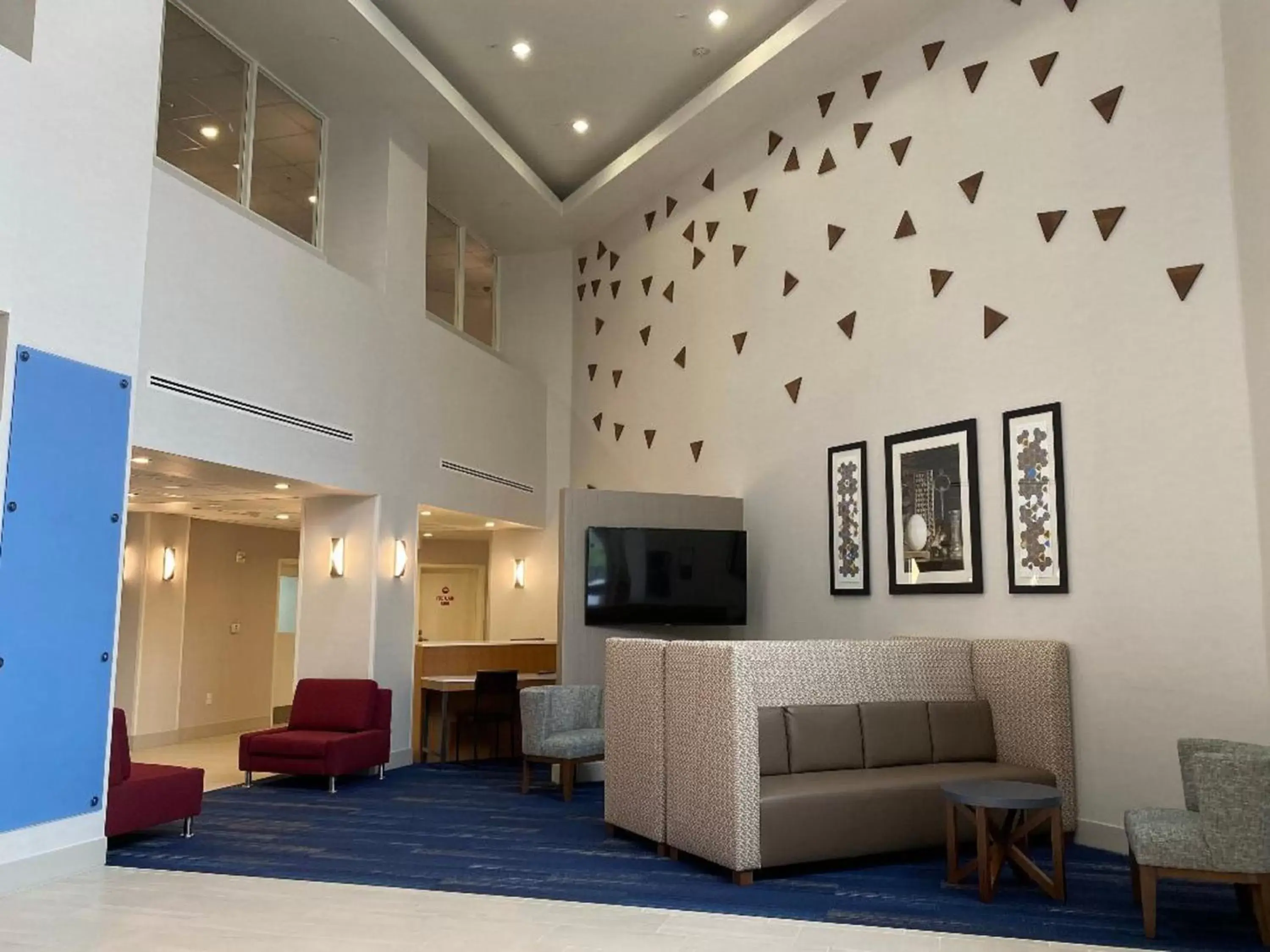 Property building in Holiday Inn Express & Suites Beaumont - Oak Valley by IHG Property building in Holiday Inn Express & Suites Beaumont - Oak Valley by IHG