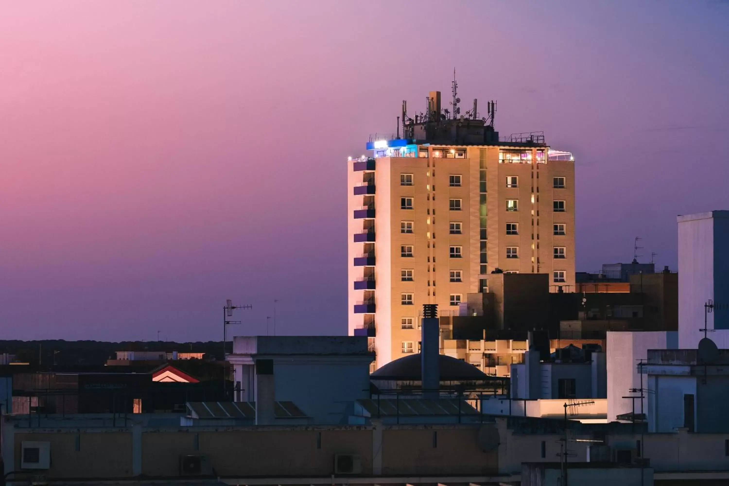 Bird's eye view, Property Building in Hotel Guadalquivir