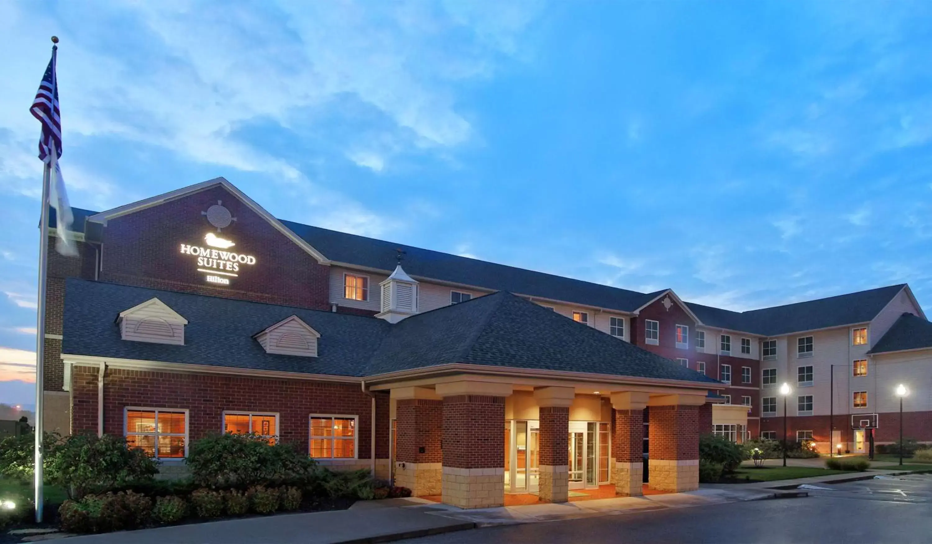 Property building in Homewood Suites by Hilton Cincinnati-Milford Property building in Homewood Suites by Hilton Cincinnati-Milford