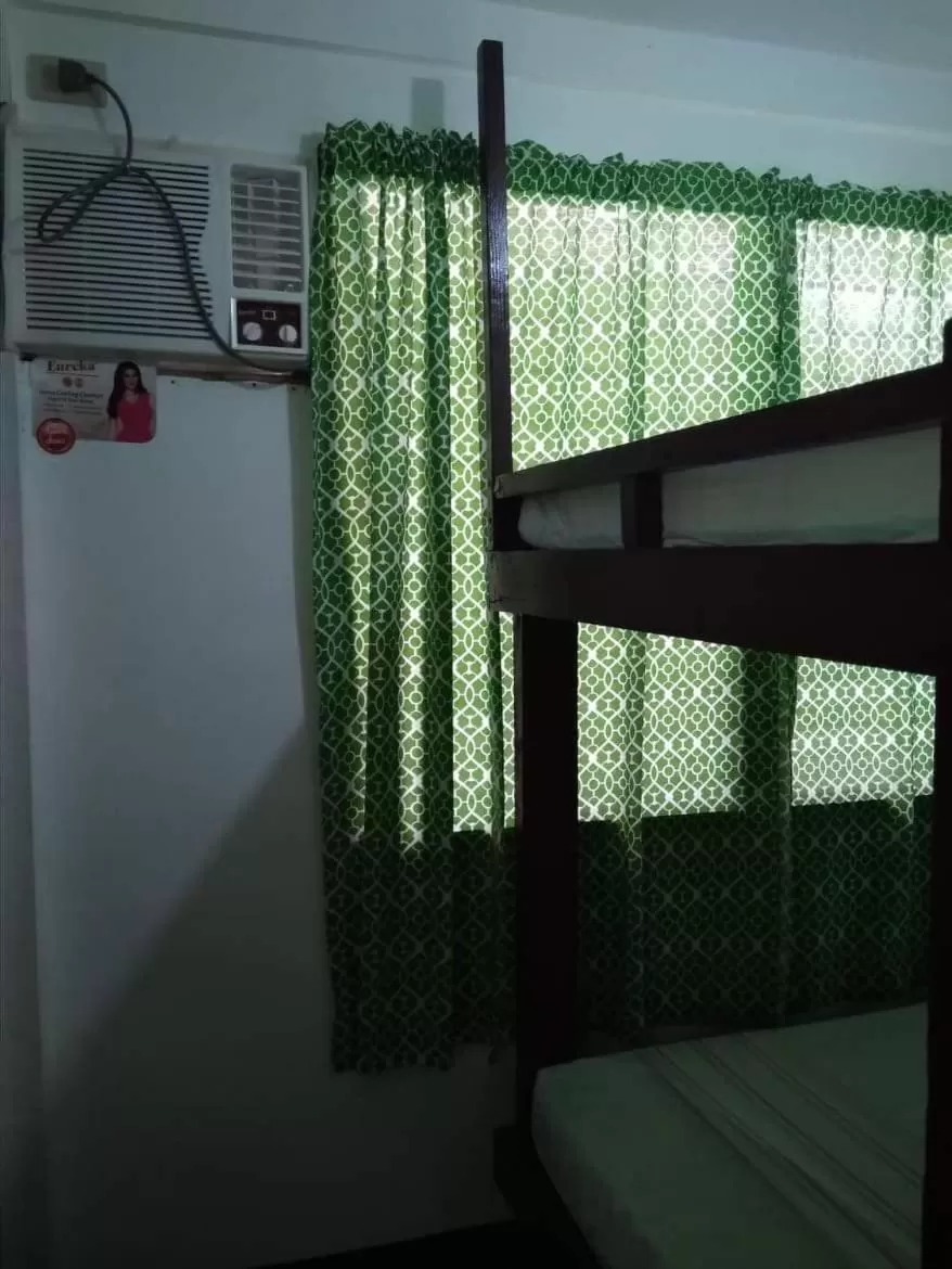 Bed in Gaea's Apartments