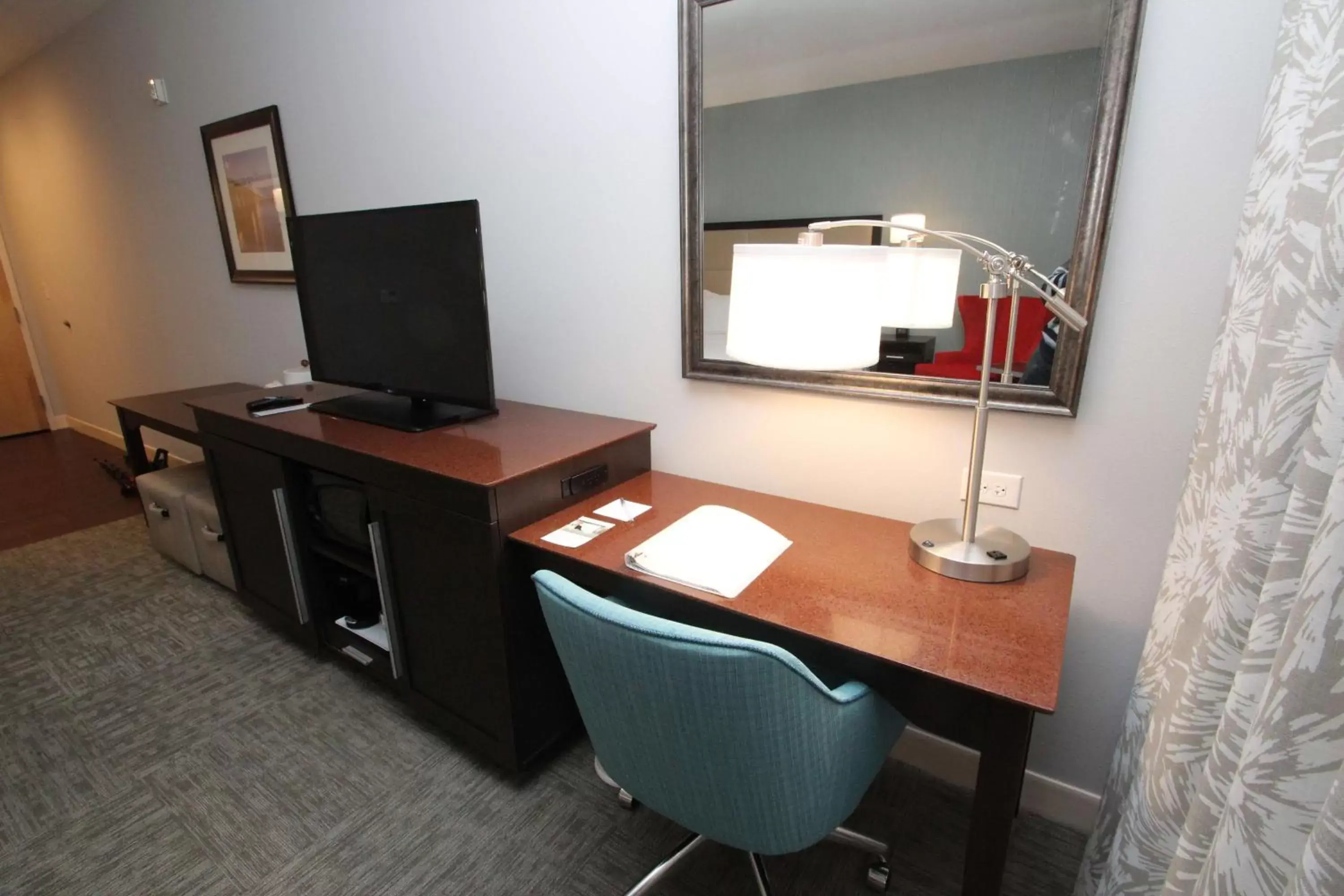 Bed, TV/Entertainment Center in Hampton Inn- Suffolk