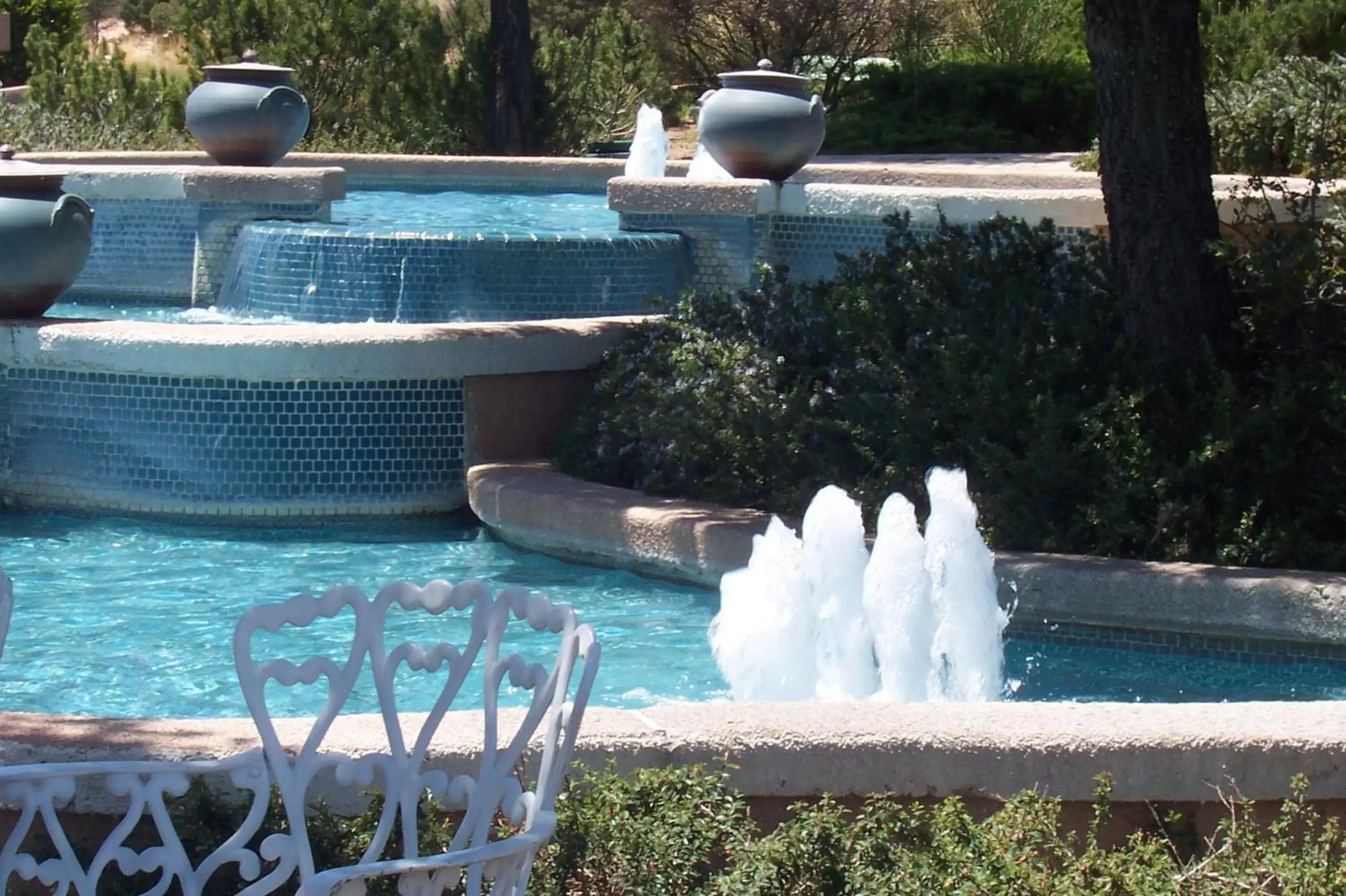 Facade/entrance, Swimming Pool in Forest Villas Hotel