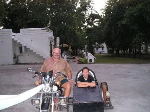 Scenic Riverside Resort