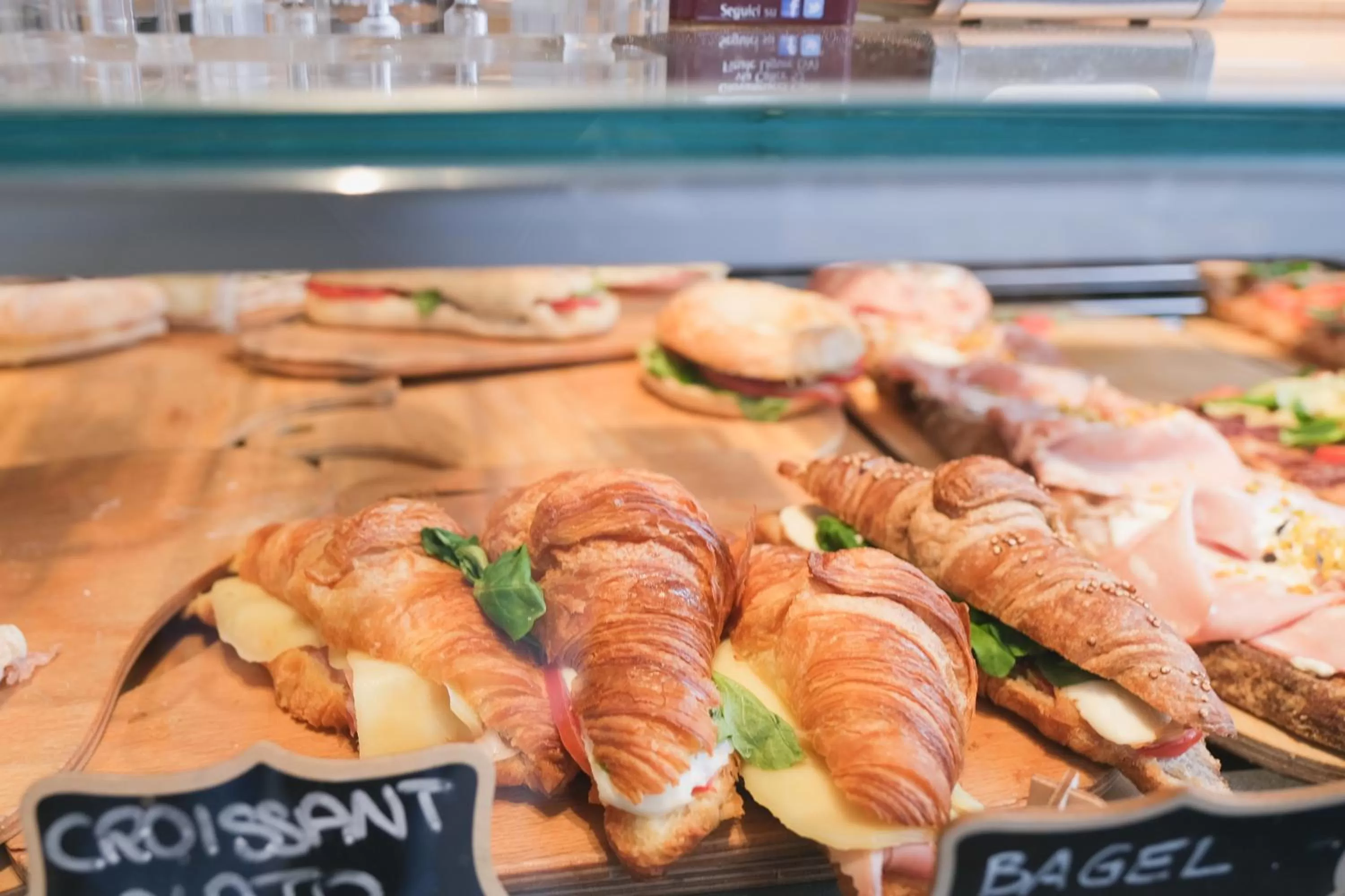 Breakfast, Food in Supernova