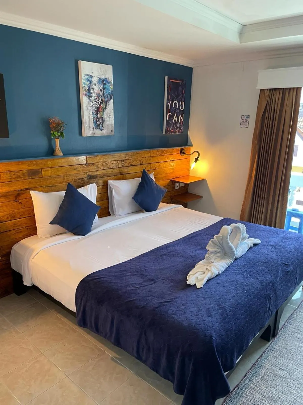 Bed in BH Baan Paradise Hotel Patong