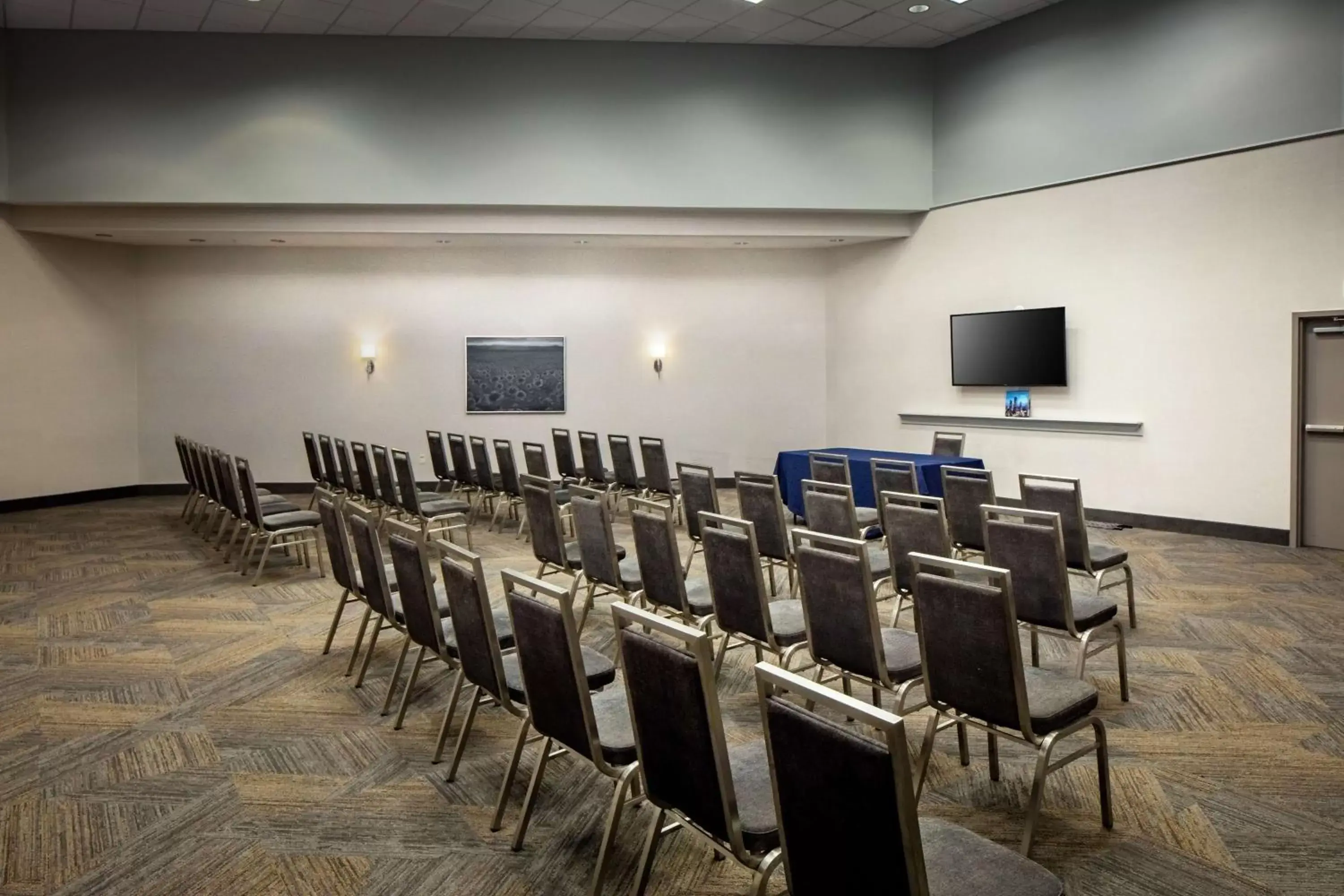 Meeting/conference room in Hampton Inn & Suites Parker