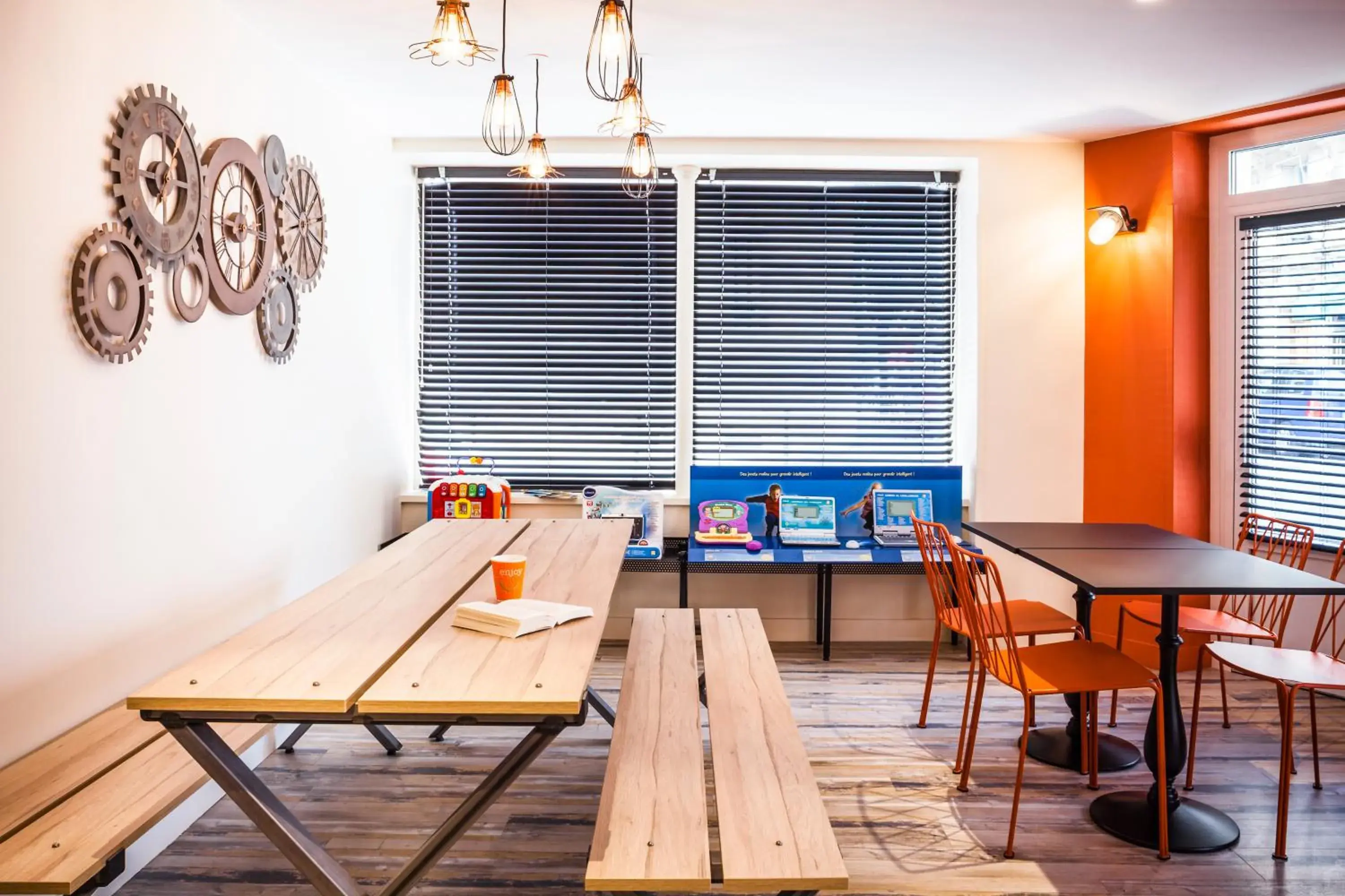 Restaurant/places to eat in ibis Styles Paris Mairie De Clichy Restaurant/places to eat in ibis Styles Paris Mairie De Clichy