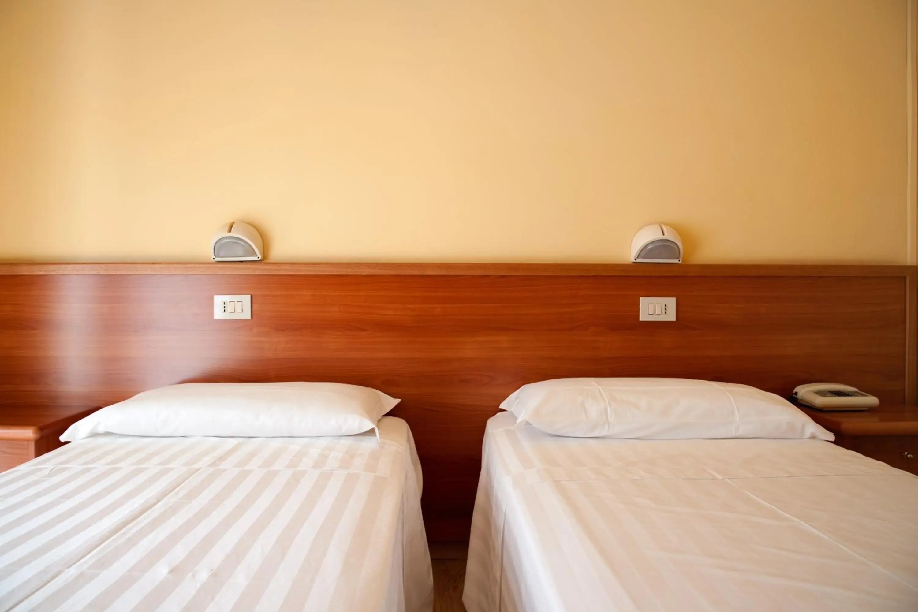 Bed in Hotel Regent