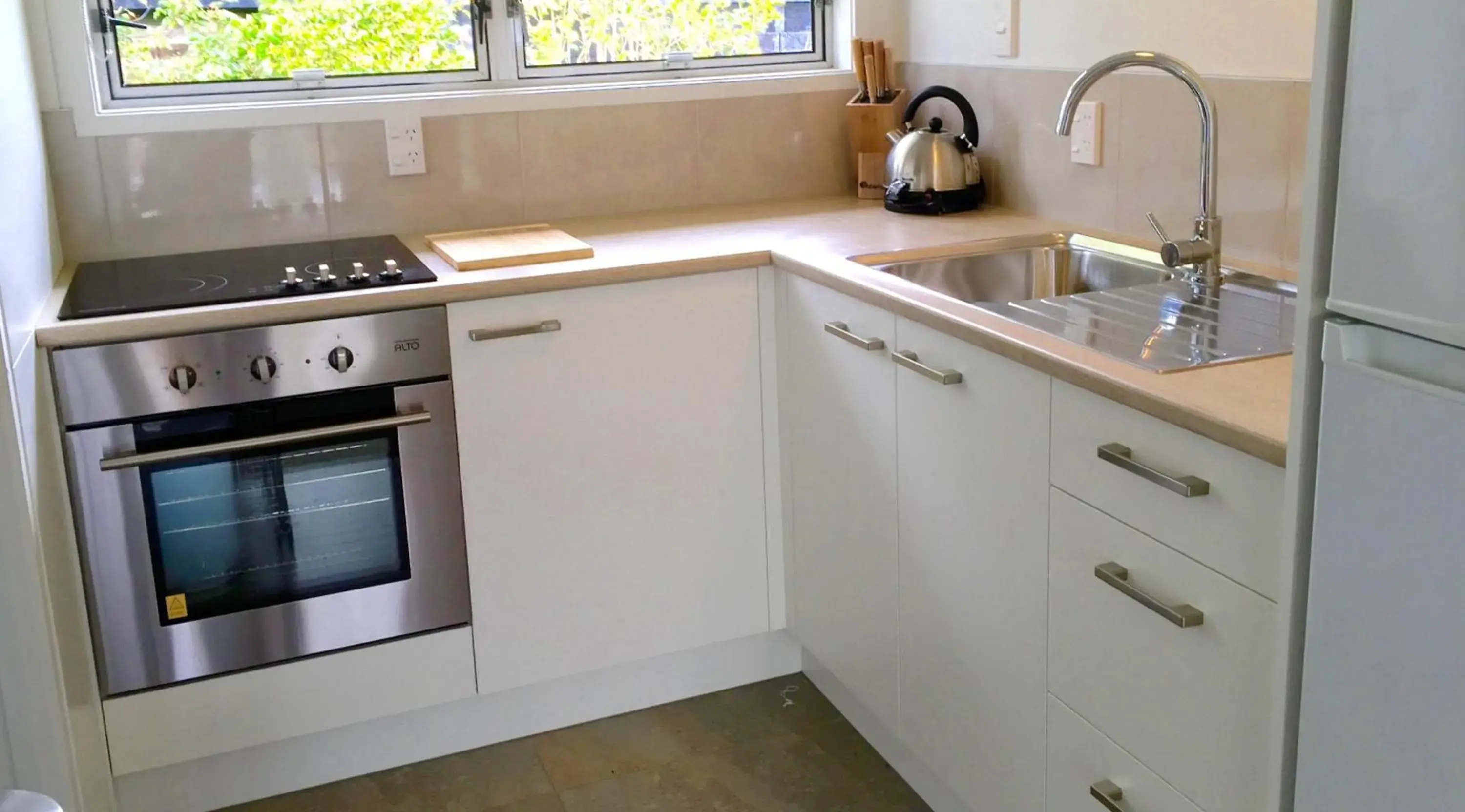 Kitchen or kitchenette, Kitchen/Kitchenette in Stay Kerikeri