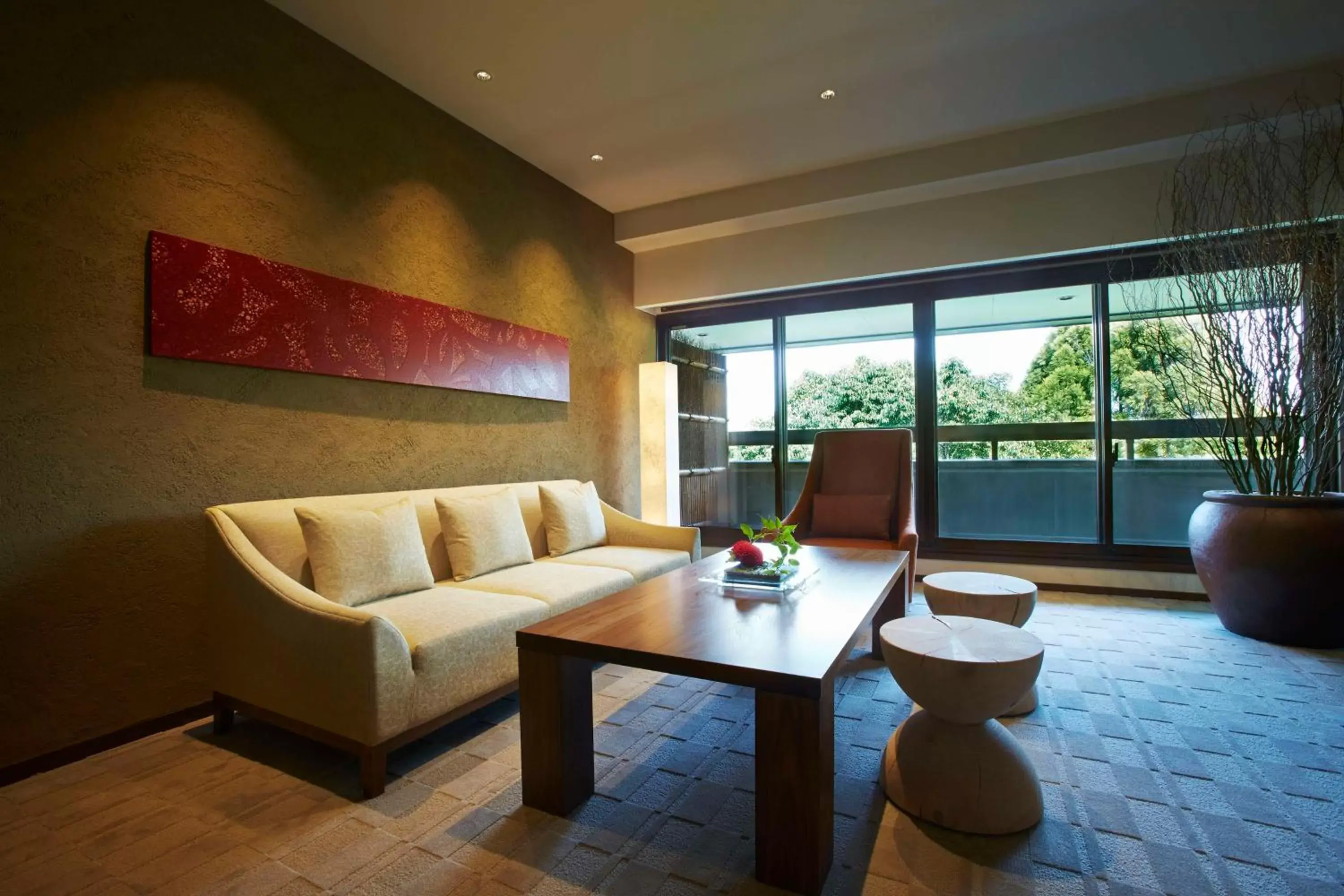 Photo of the whole room, Seating Area in Hyatt Regency Kyoto