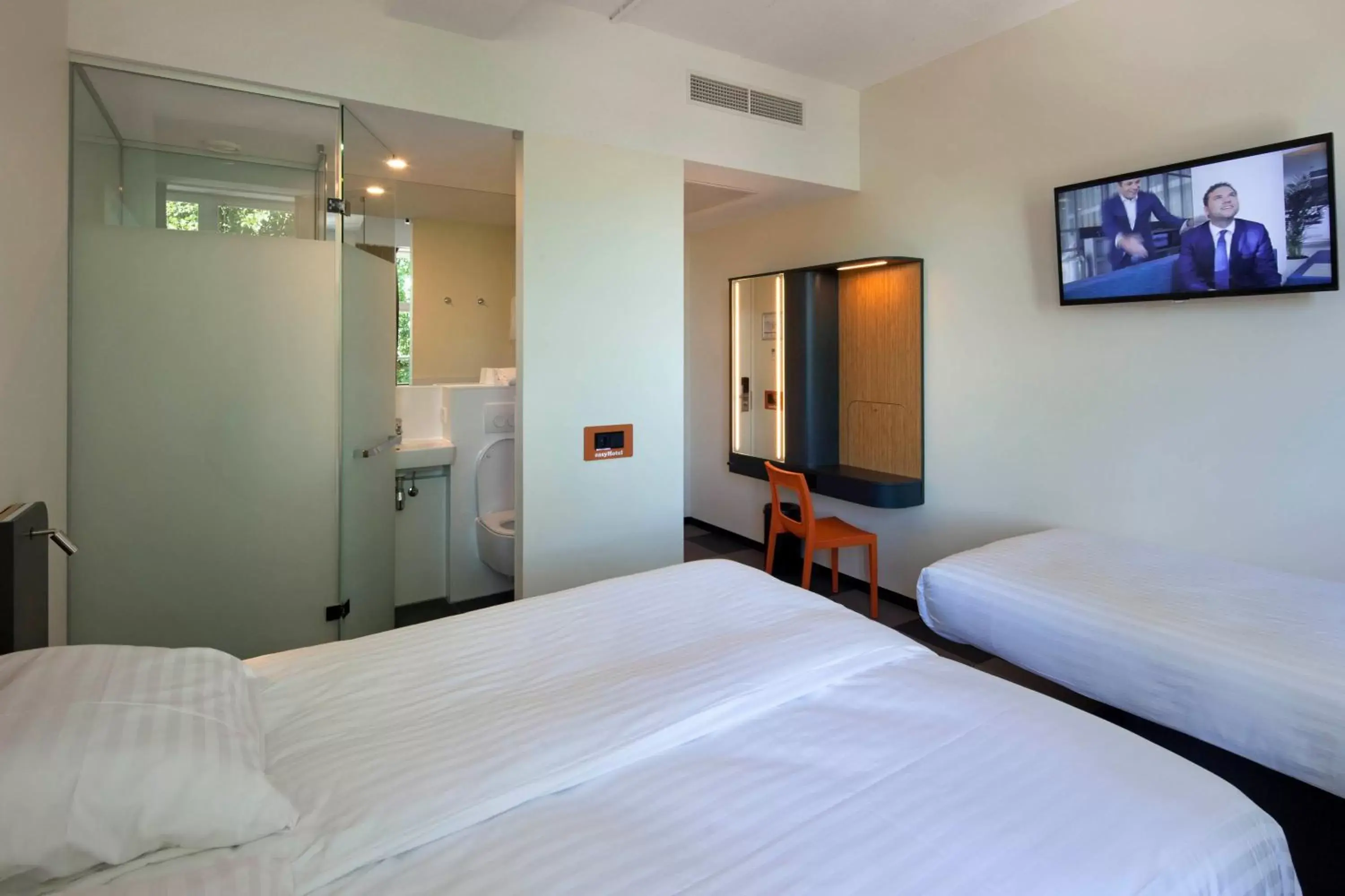 Bed in easyHotel Maastricht City Centre Bed in easyHotel Maastricht City Centre