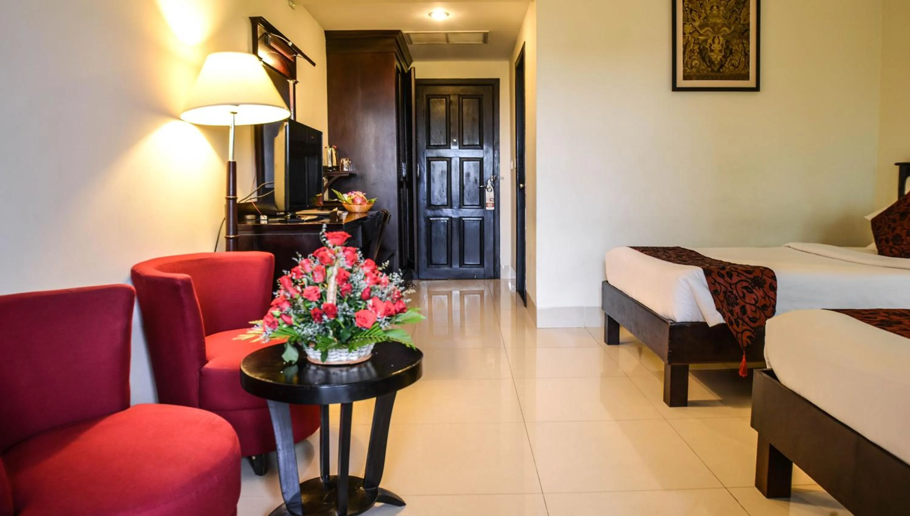 Living room, Bed in Almond Hotel Sothearos