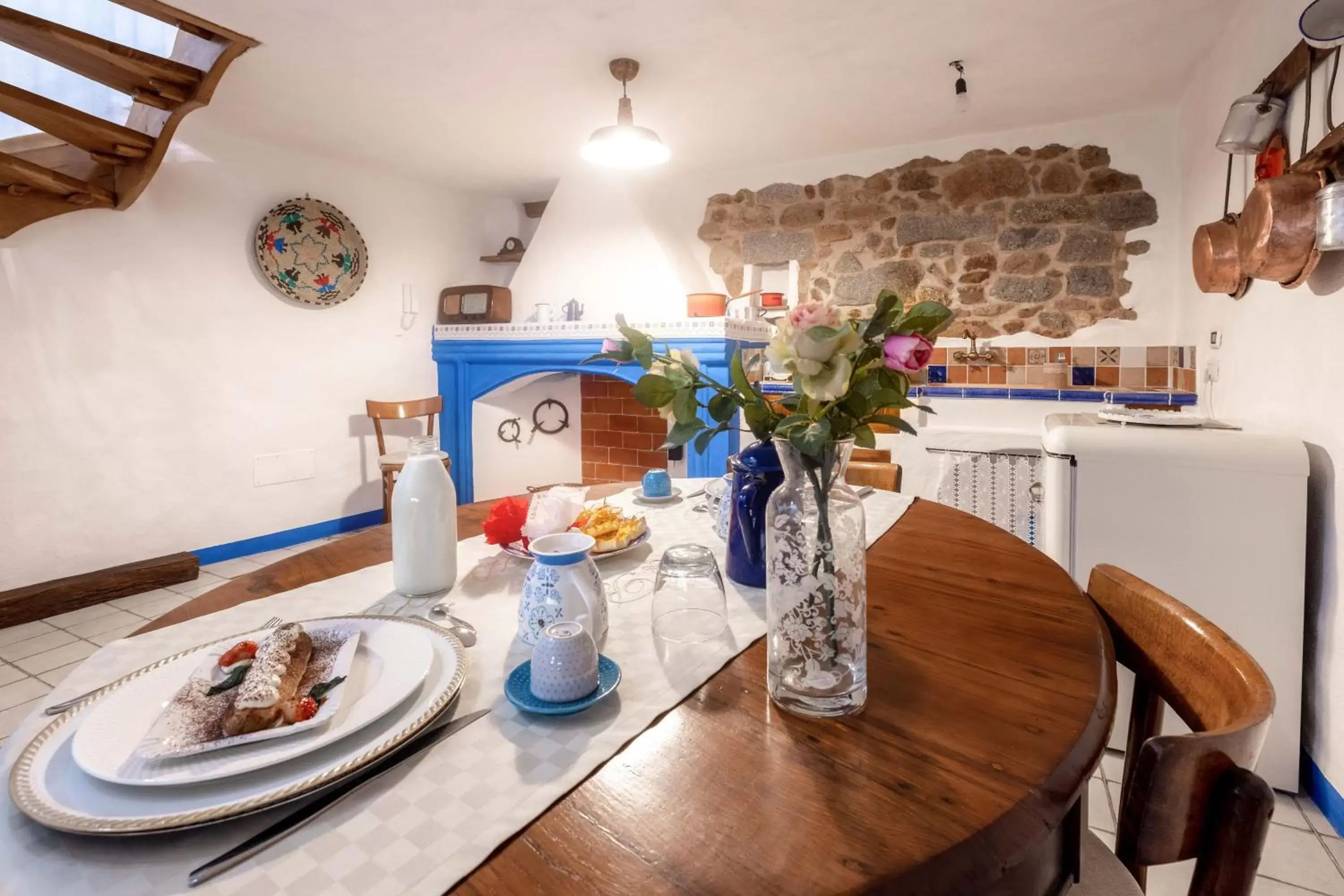 Kitchen or kitchenette, Dining Area in Casa Masini