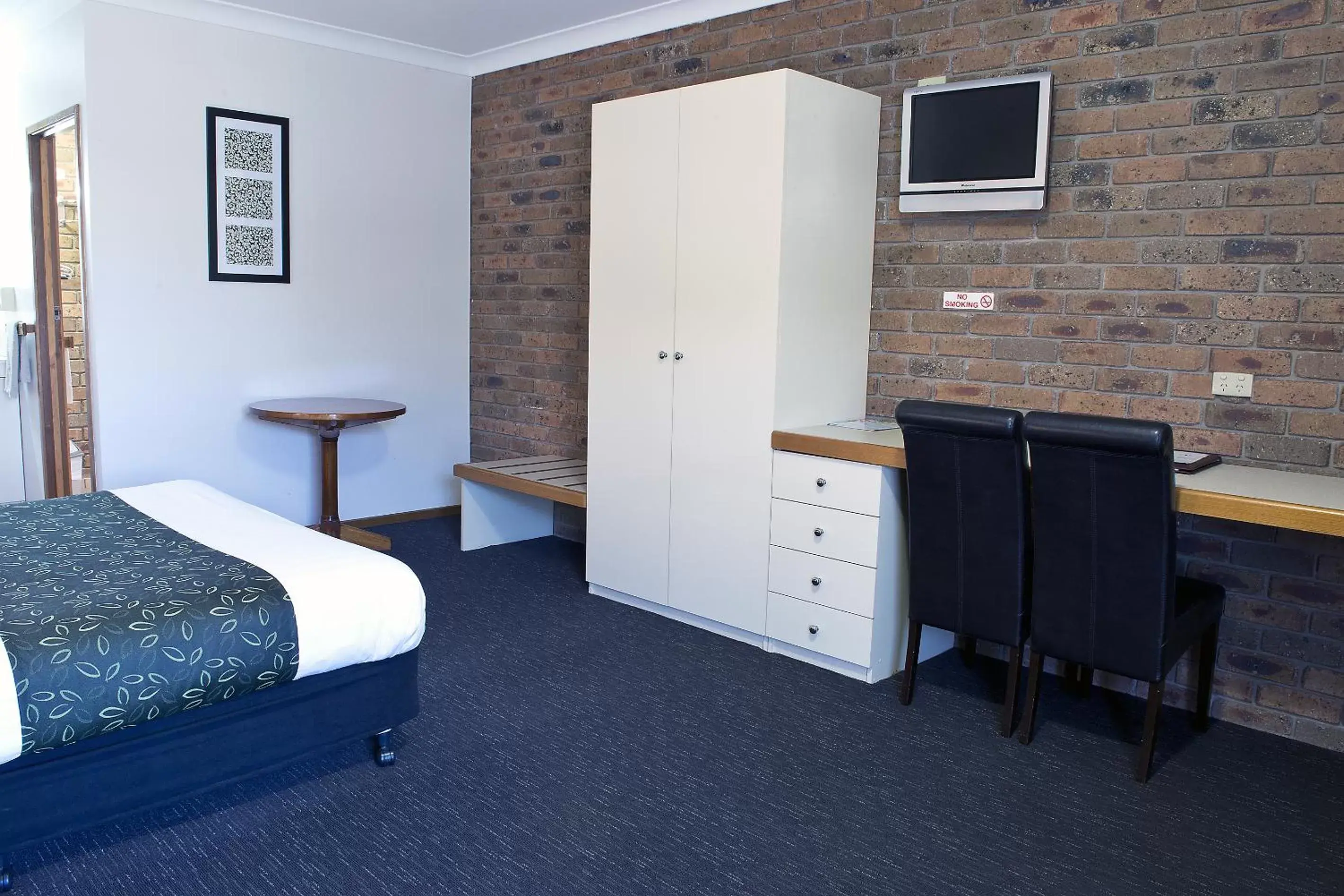Bedroom, Bed in Travellers Rest Motor Inn Swan Hill