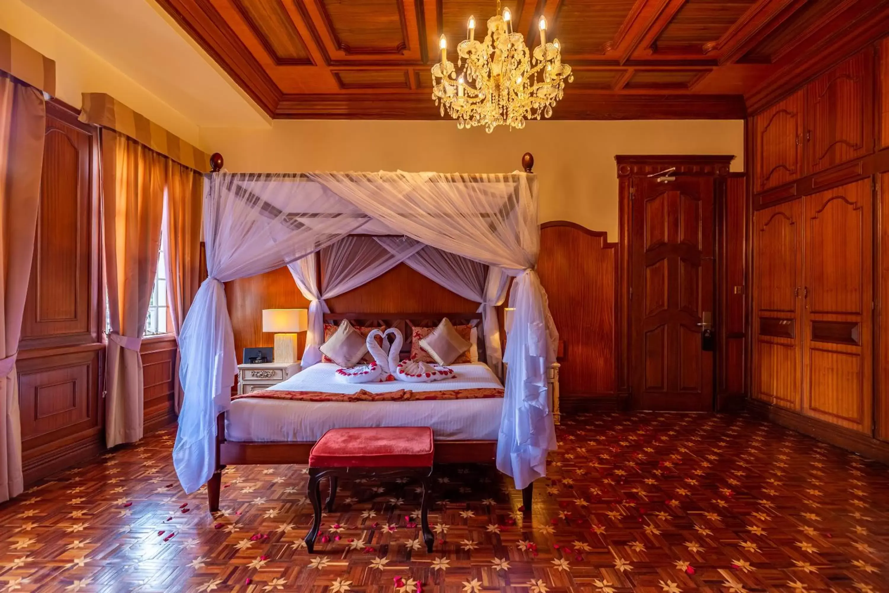 Bedroom, Bed in Muthu Sovereign Suites & Spa, Limuru Road, Nairobi Bedroom, Bed in Muthu Sovereign Suites & Spa, Limuru Road, Nairobi