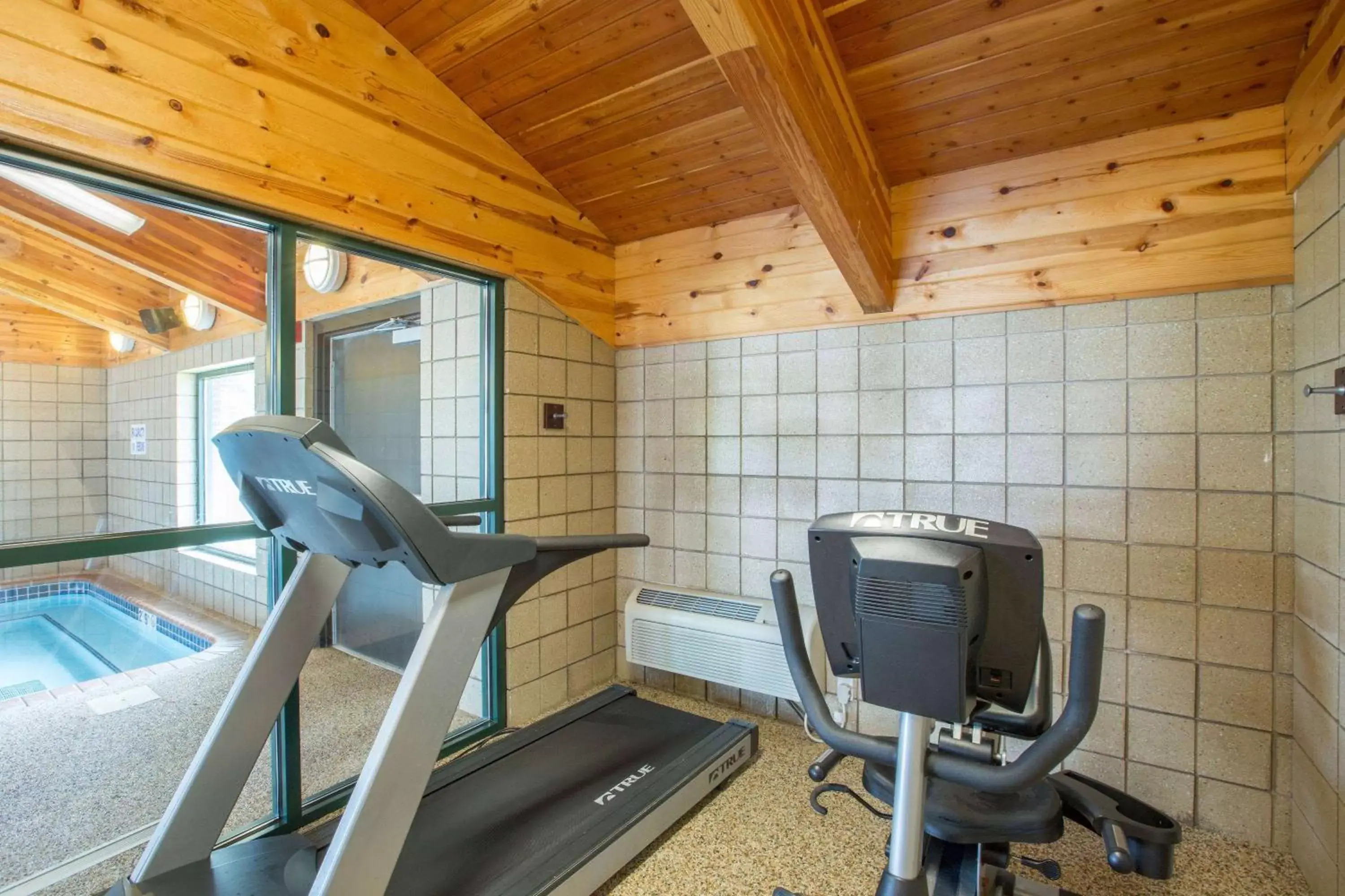 Fitness centre/facilities, Fitness Center/Facilities in AmericInn by Wyndham Lincoln South
