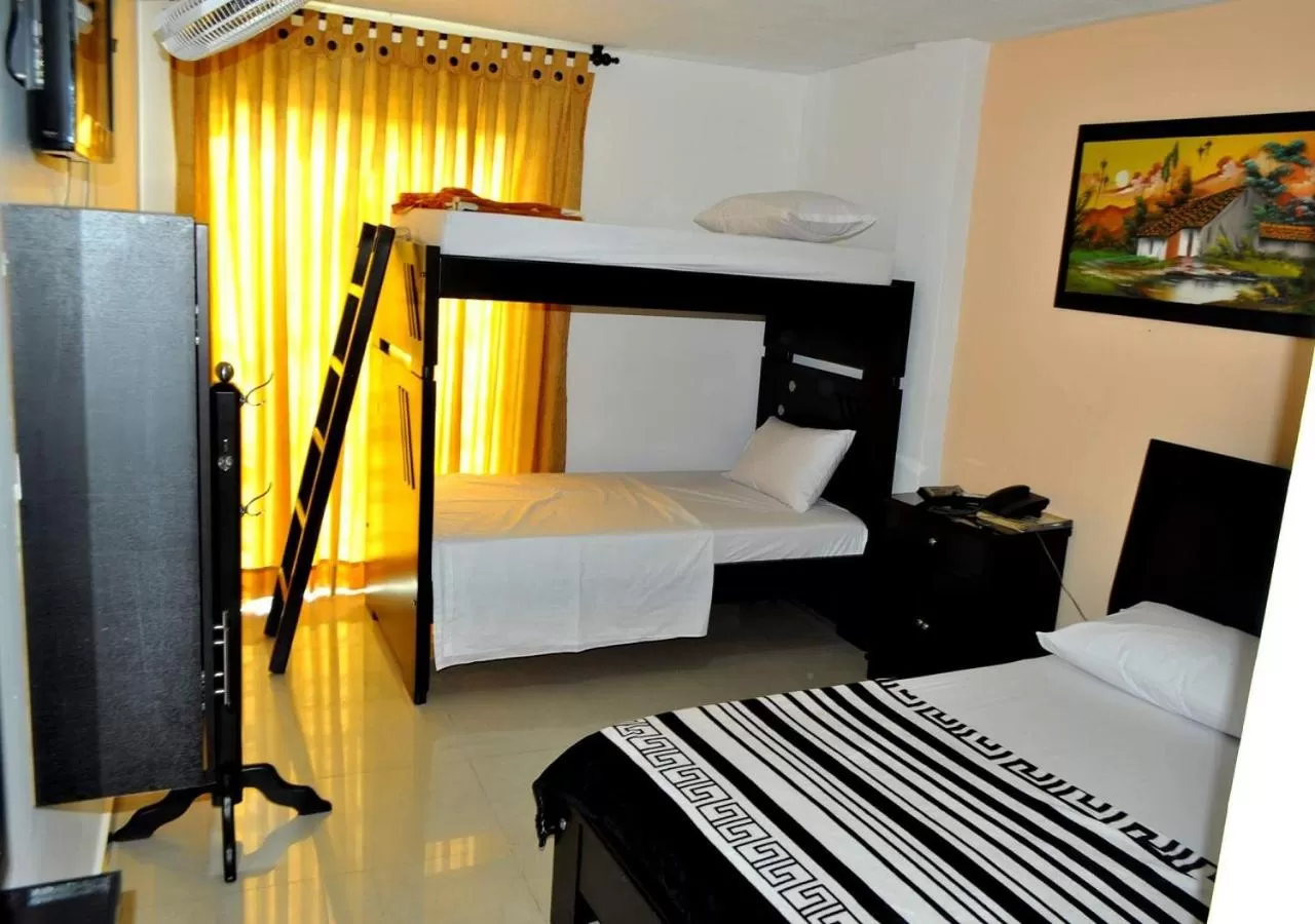 Bunk Bed in Hotel Palmeras De Mariana