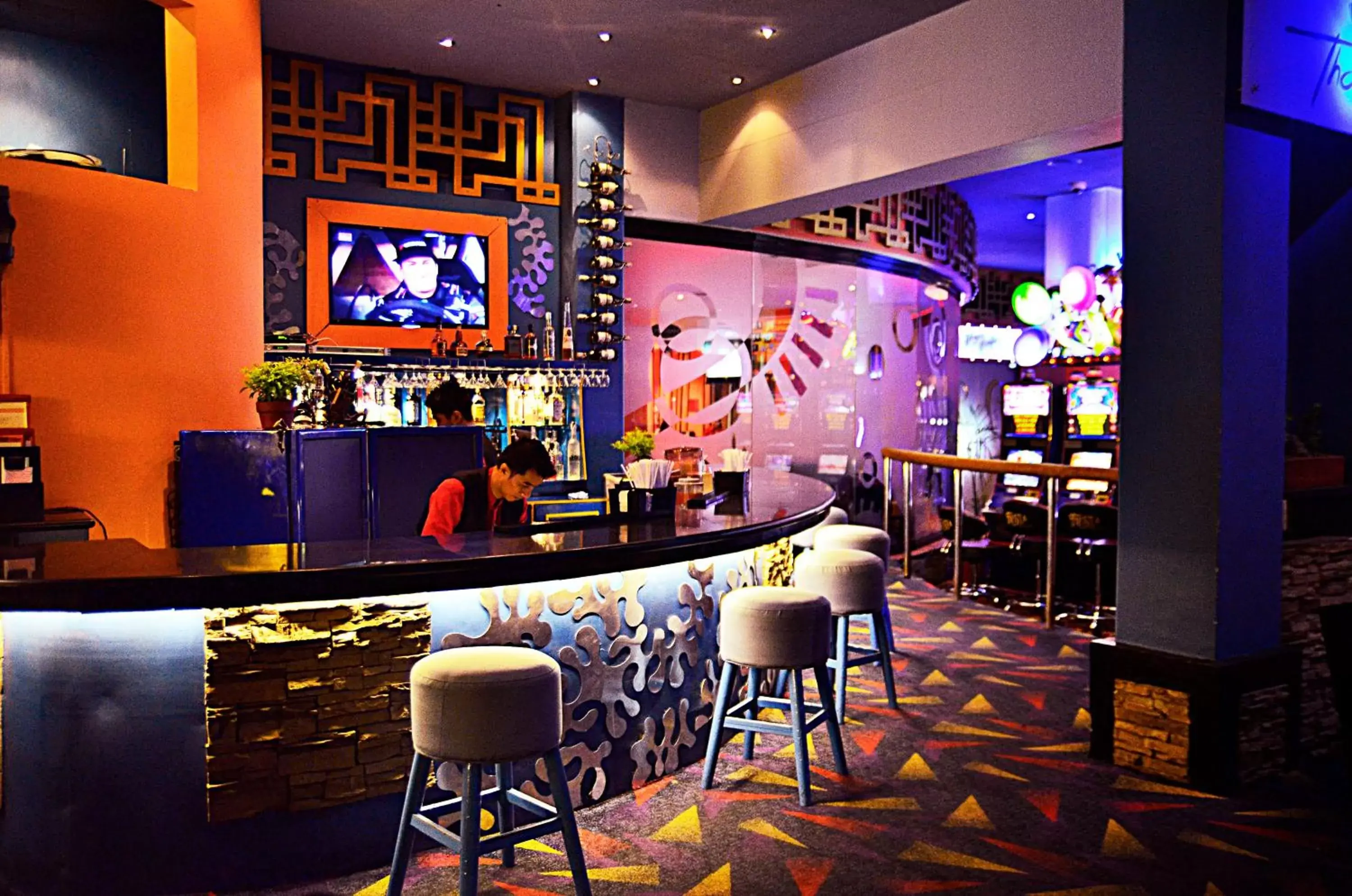 Lounge or bar in Thunderbird Resorts - Poro Point Lounge or bar in Thunderbird Resorts - Poro Point