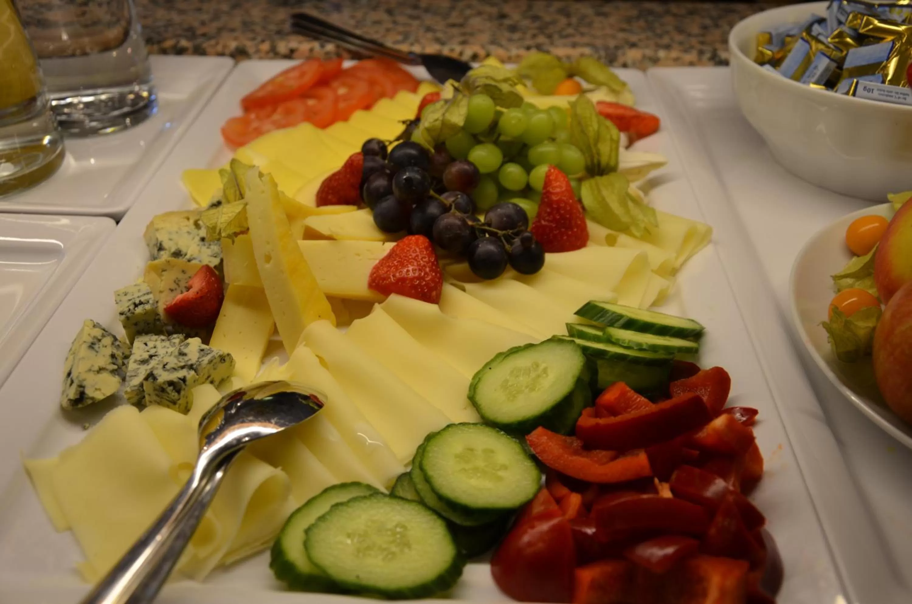 Buffet breakfast in Thalinger Hof