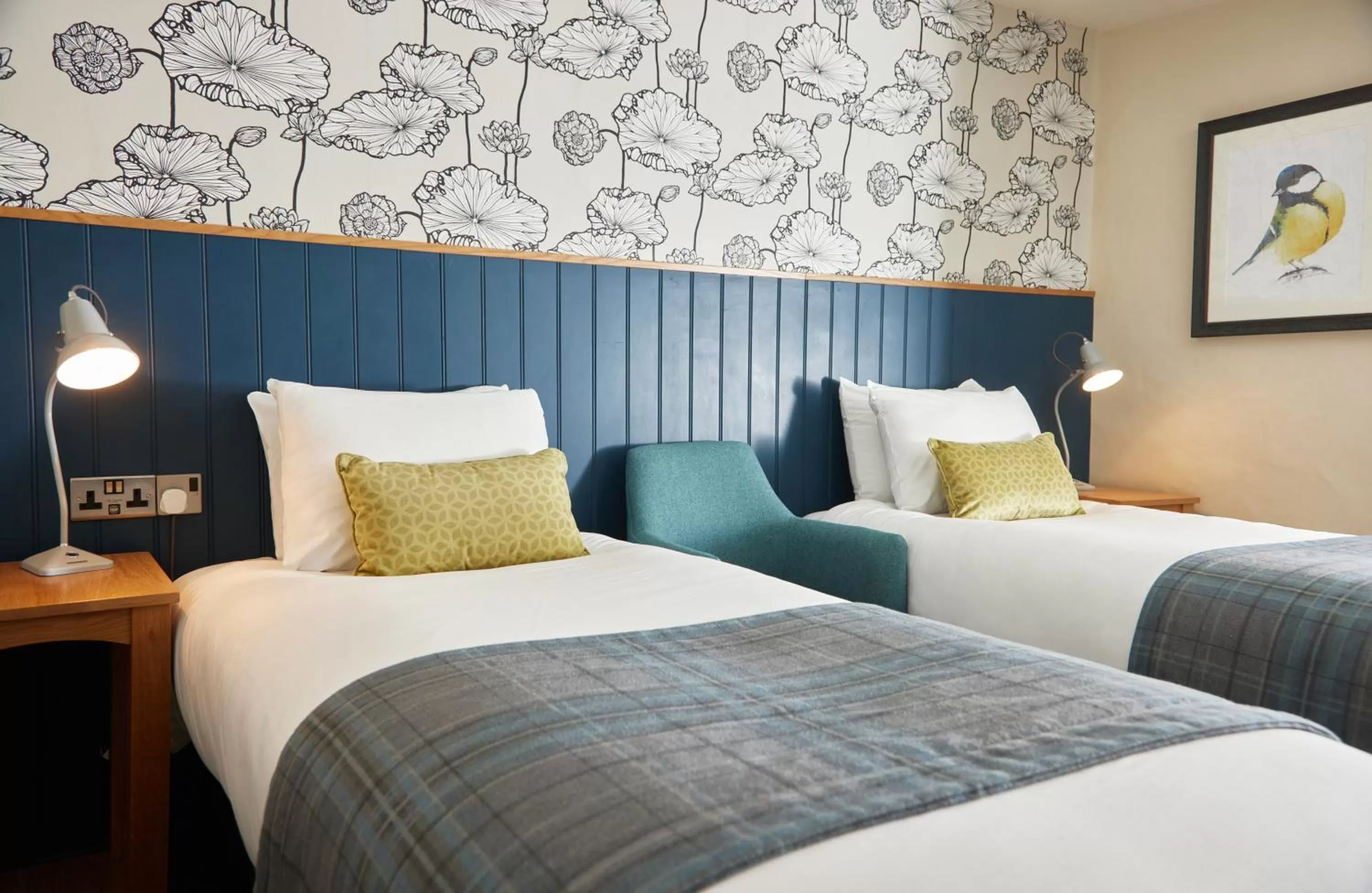 Bedroom, Bed in Red Lion Hotel by Greene King Inns