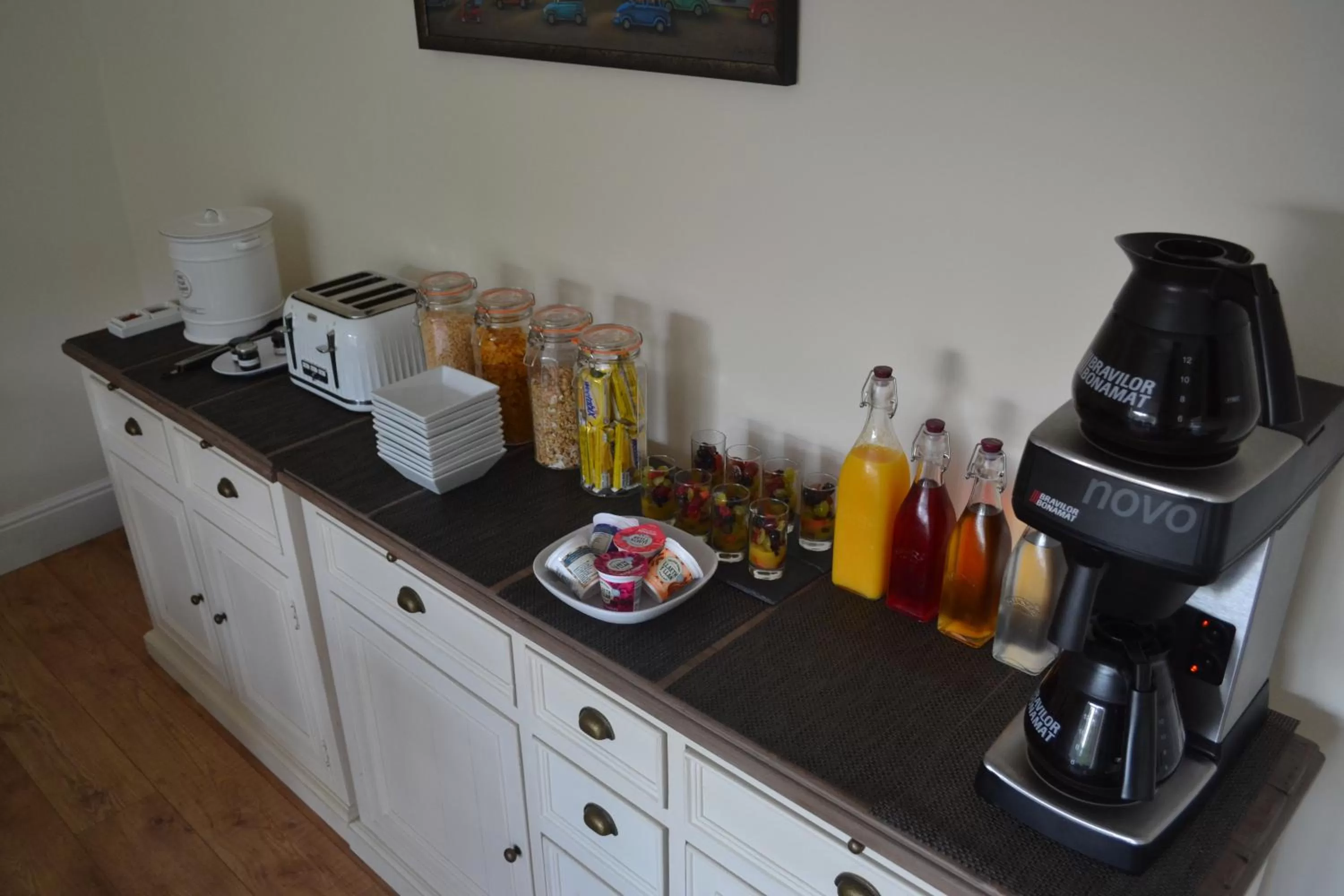 Food and drinks in Coed-y-Fron