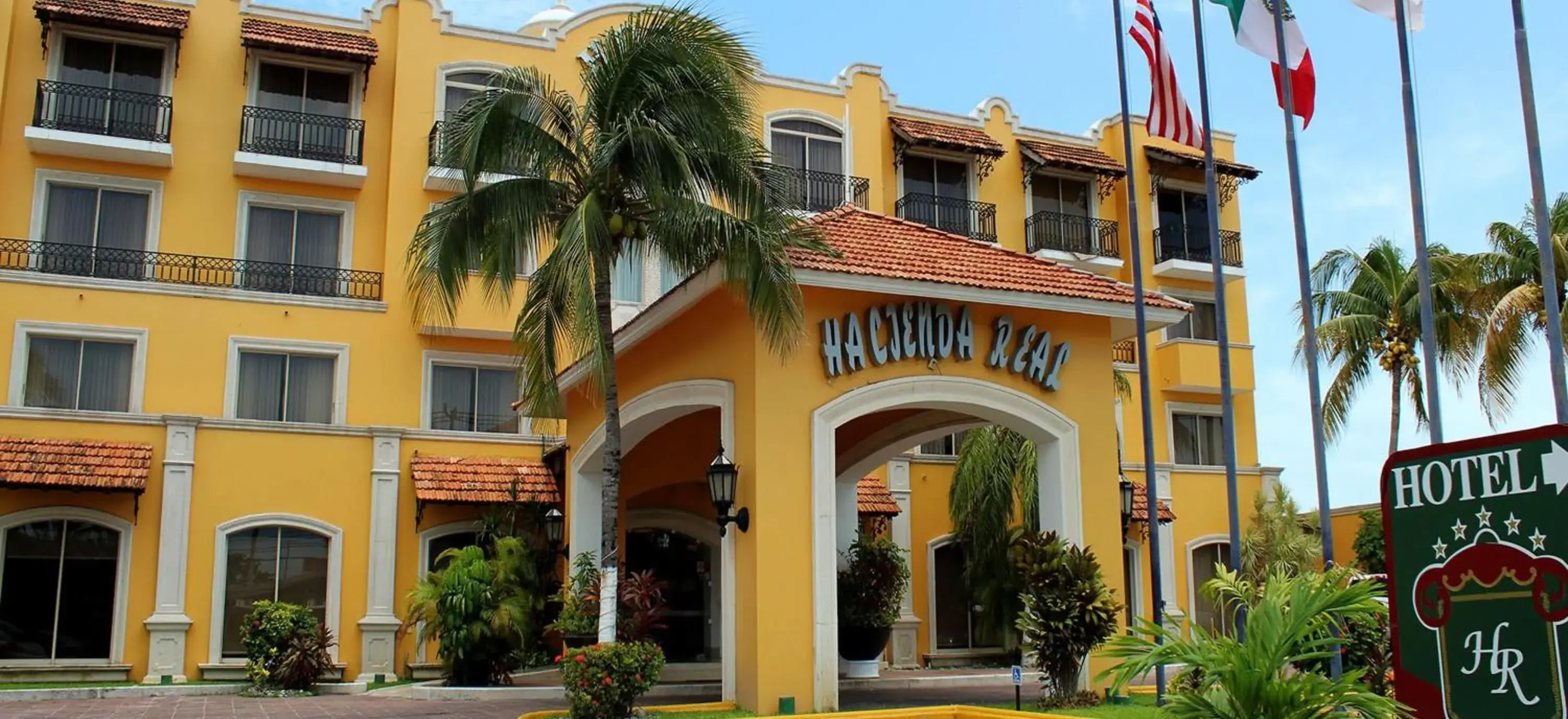 Property Building in Hotel Hacienda Real