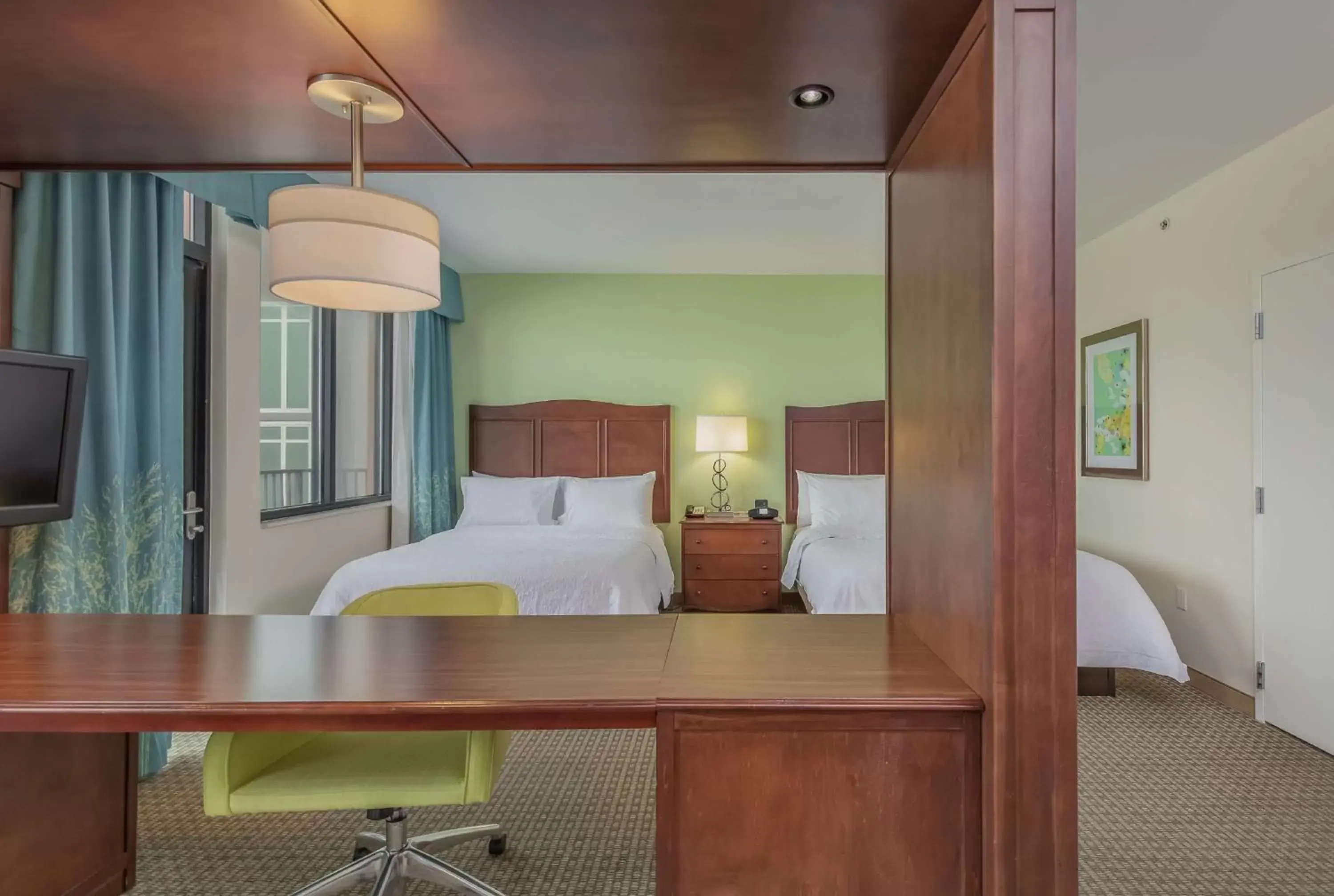 Bedroom, Bed in Hampton Inn & Suites - Orange Beach