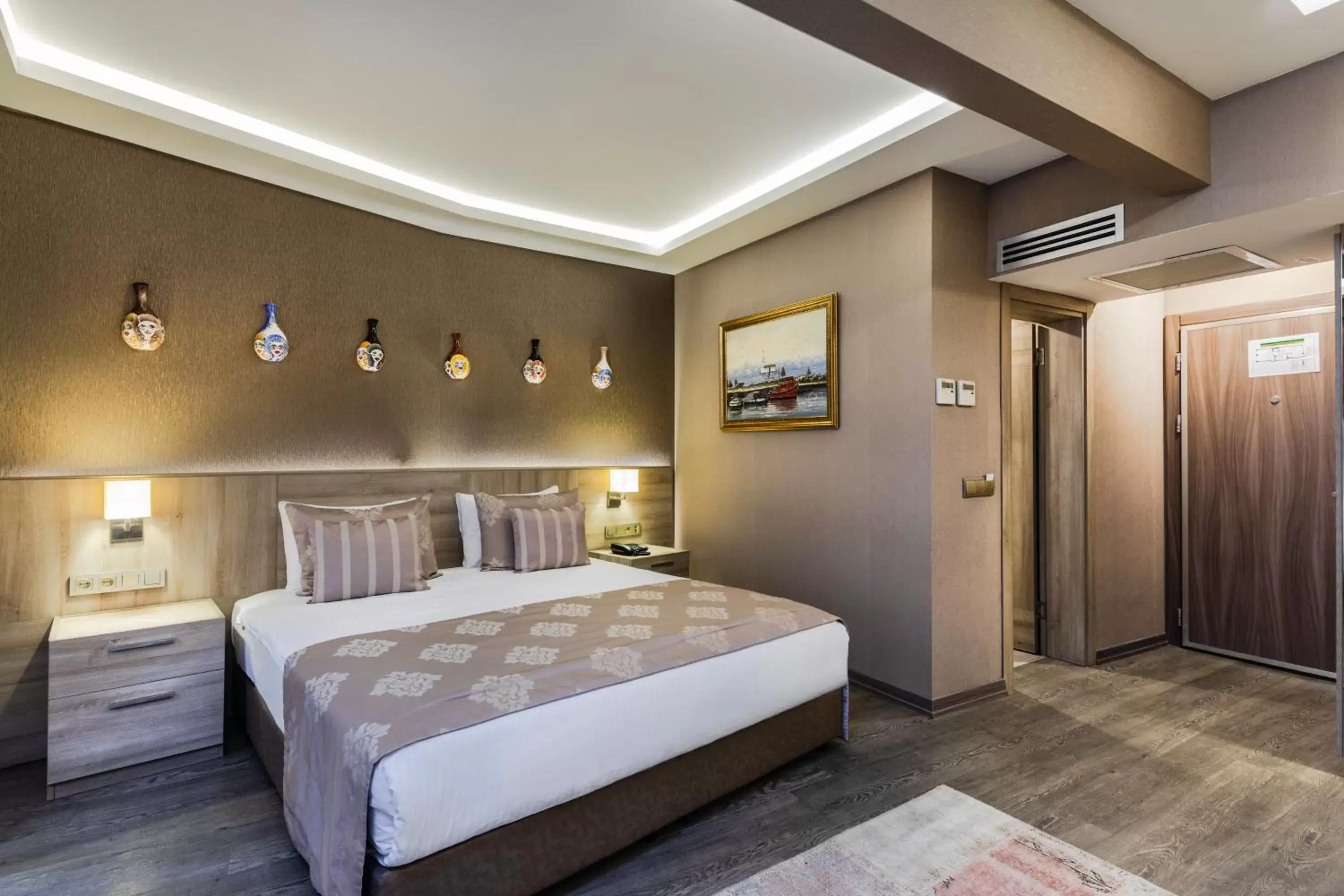 Bed in Ayramin Hotel Taksim