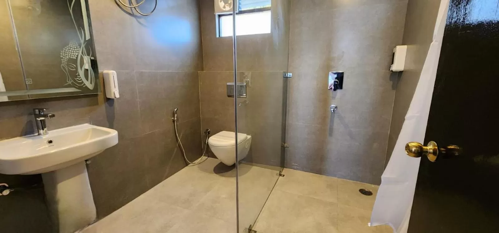 Bathroom in Samskara & Samsara