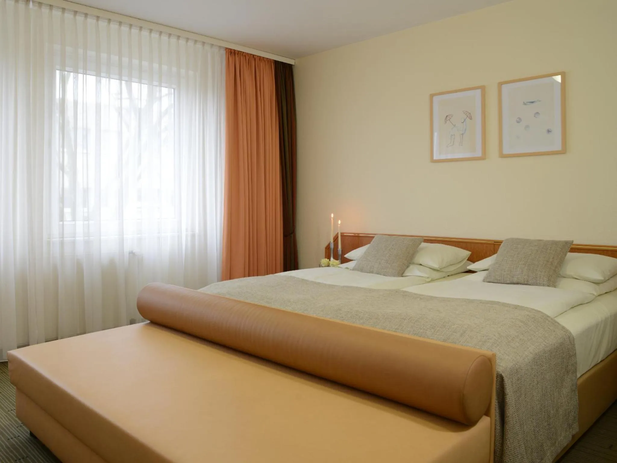 Photo of the whole room, Bed in Hotel Residenz Oberhausen