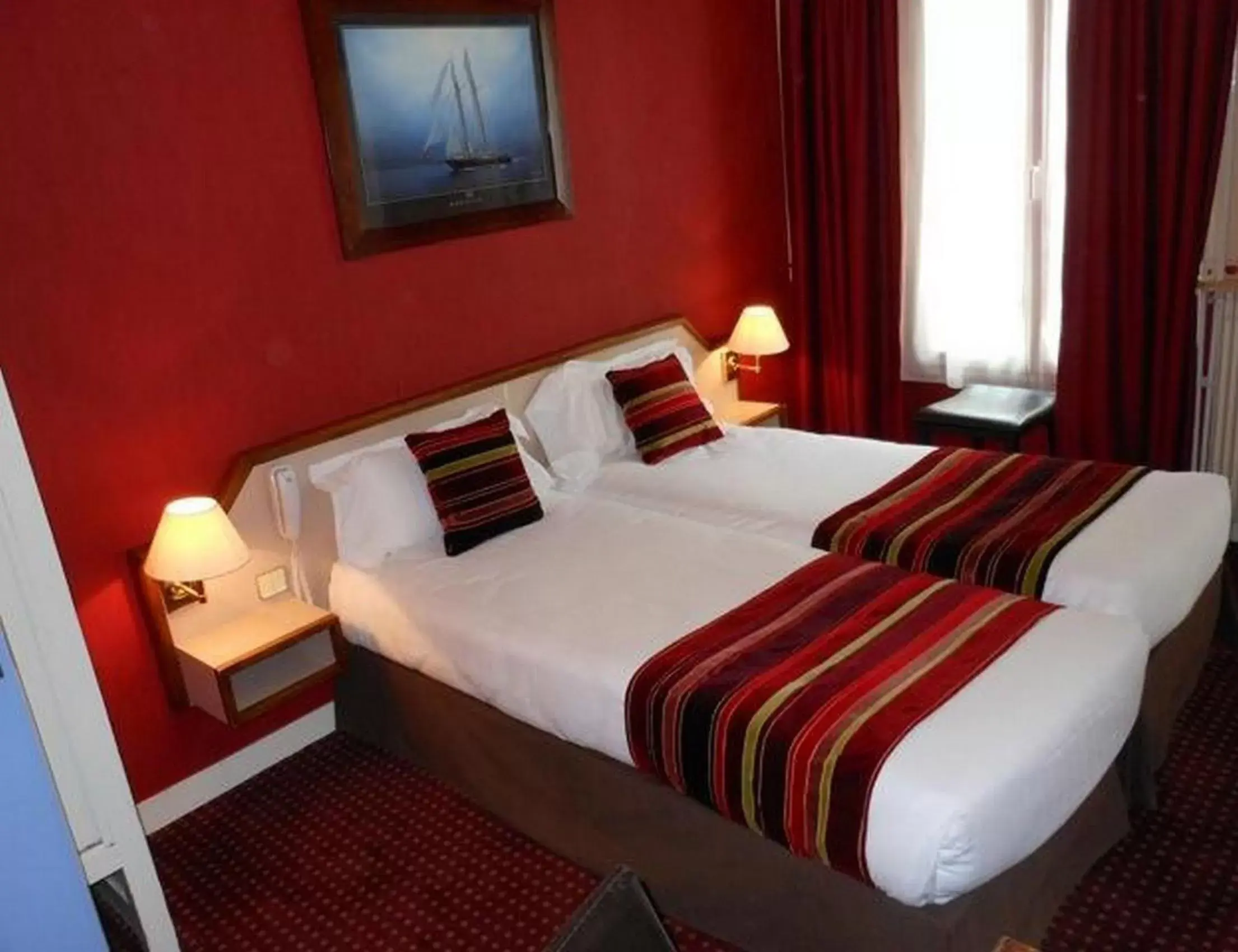 Bed in Opera Deauville