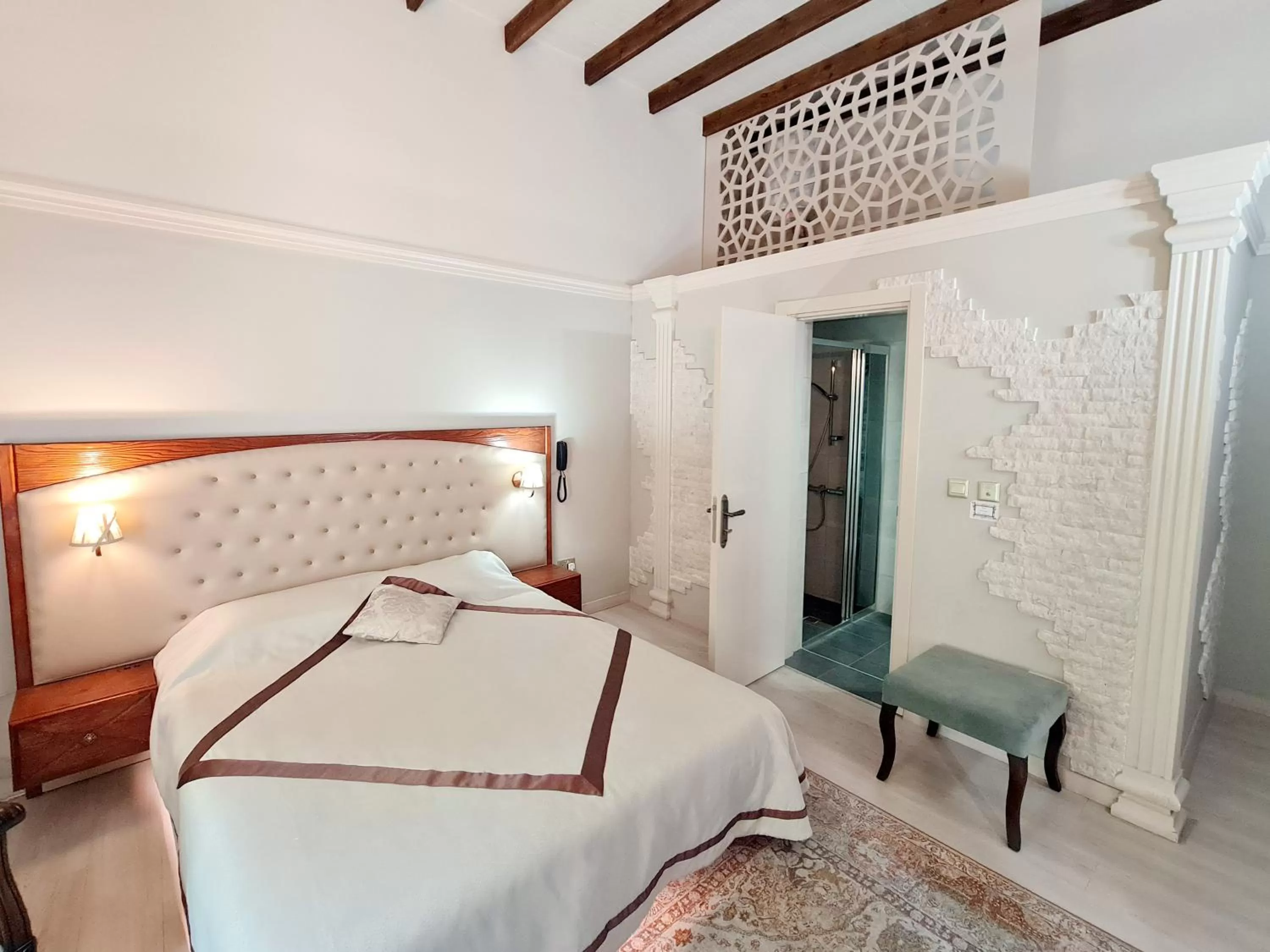 Bed in SOFIA BOUTIQUE HOTEL