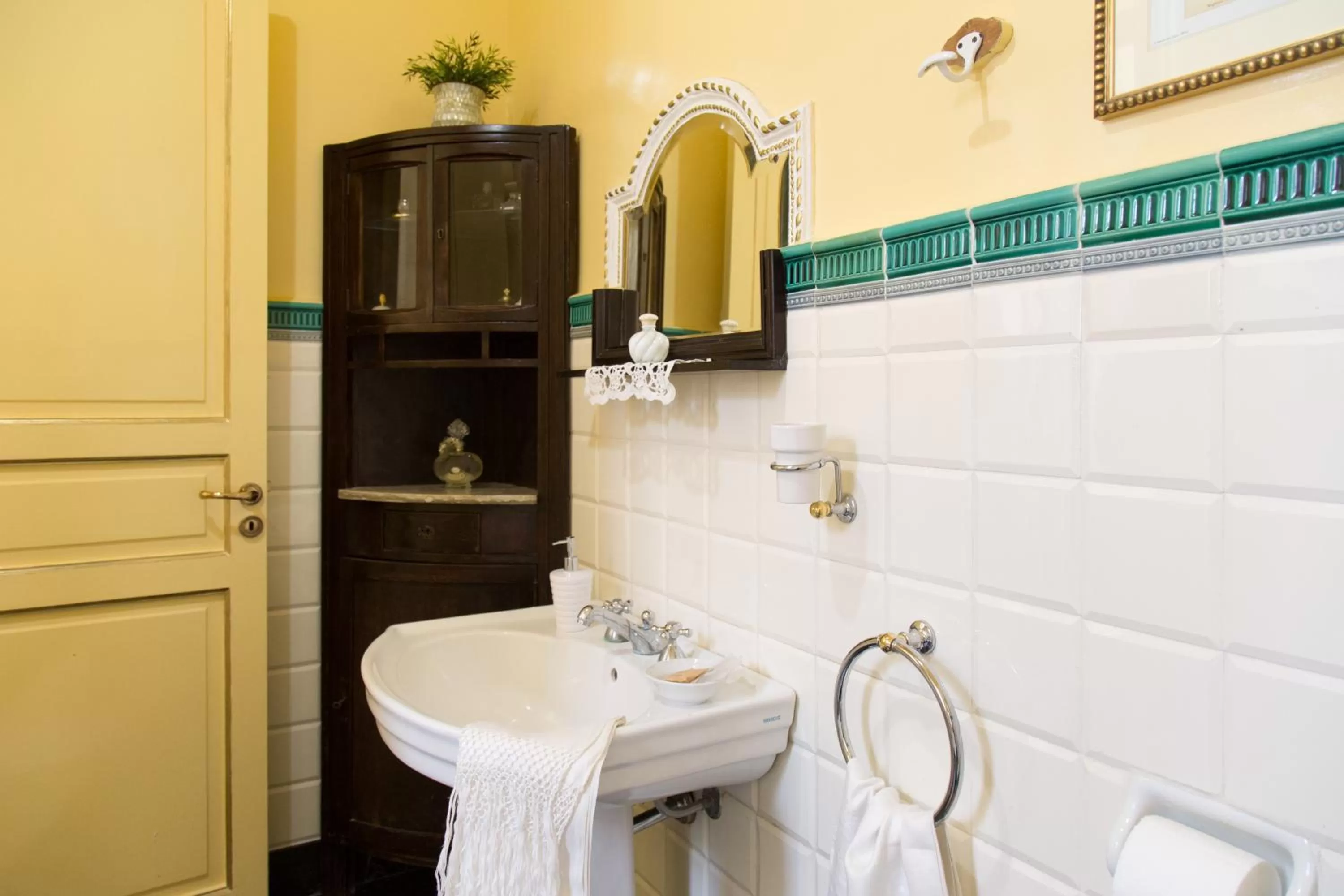 Bathroom in Dimora La Commare