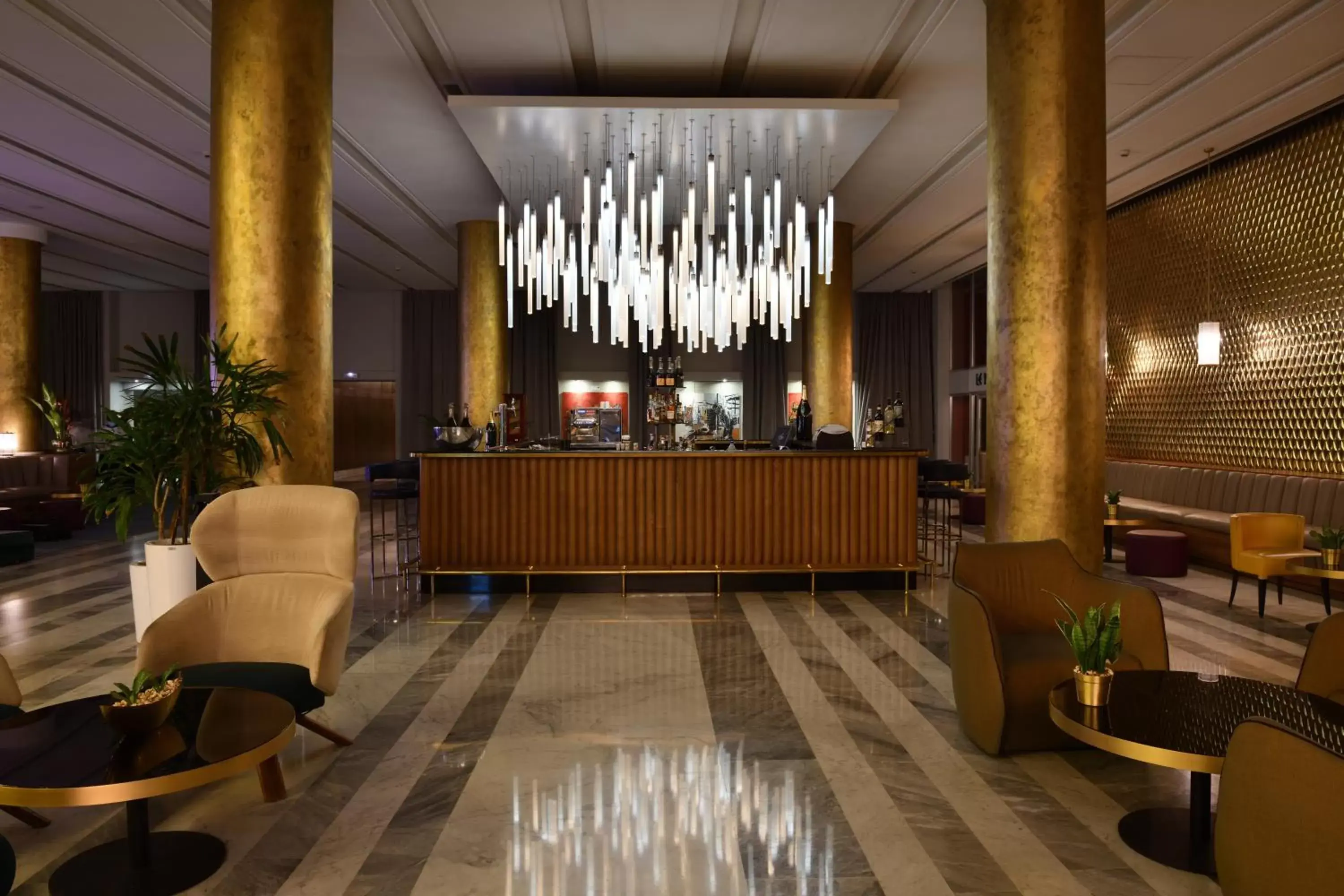 Lounge or bar, Lobby/Reception in Sofitel Abidjan Hotel Ivoire