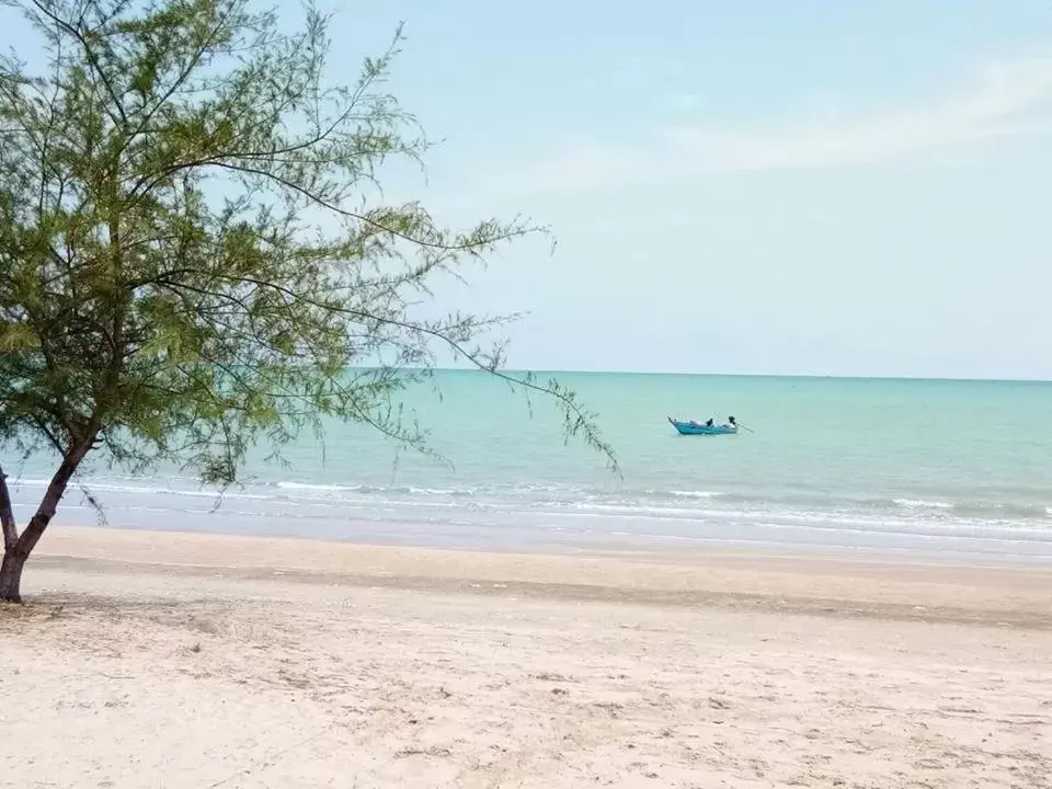 Beach in Kuiburi Hotel & Resort