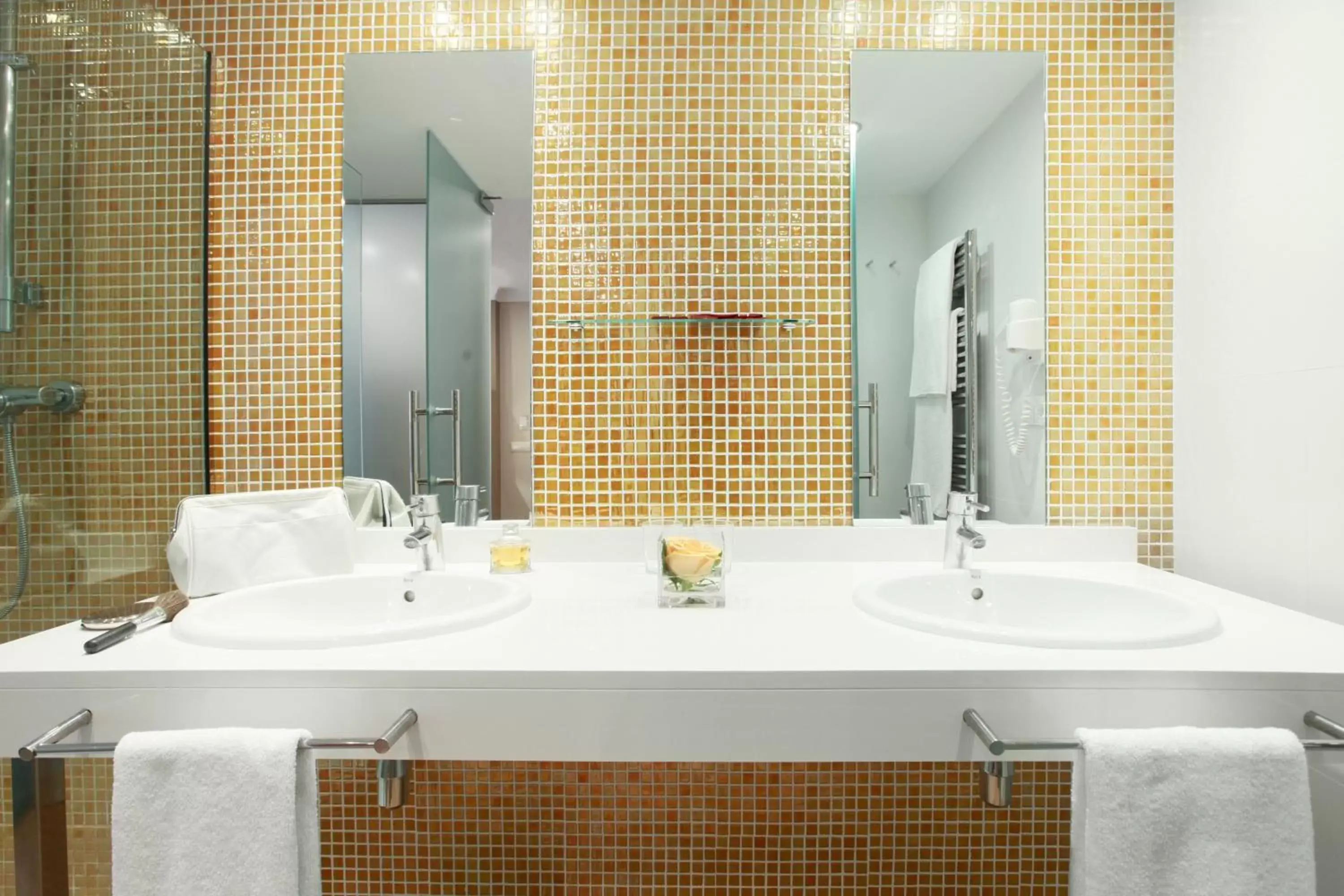 Bathroom in Prestige Mar y Sol