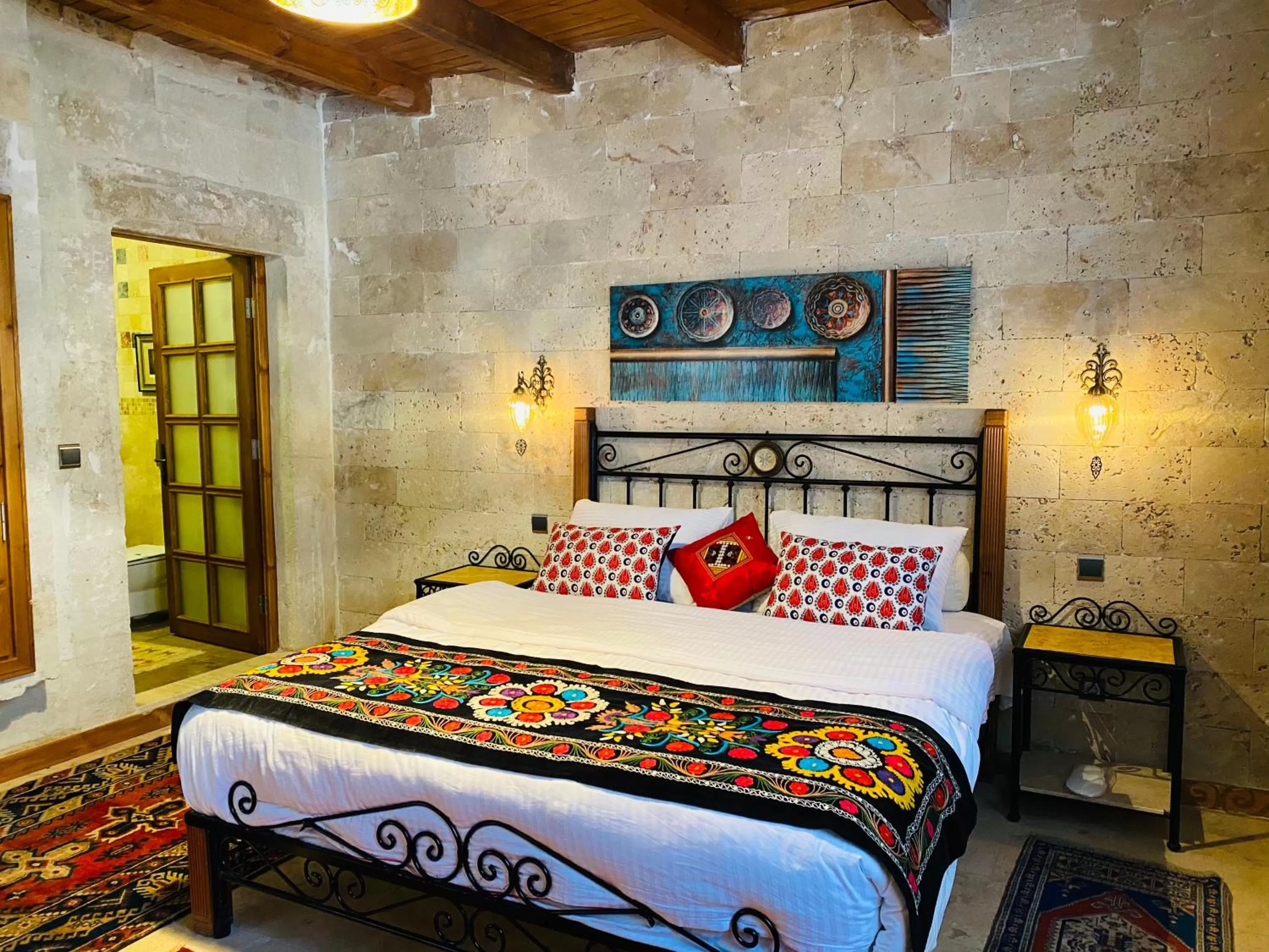 Bed in YASTIK HOUSES - Cappadocia