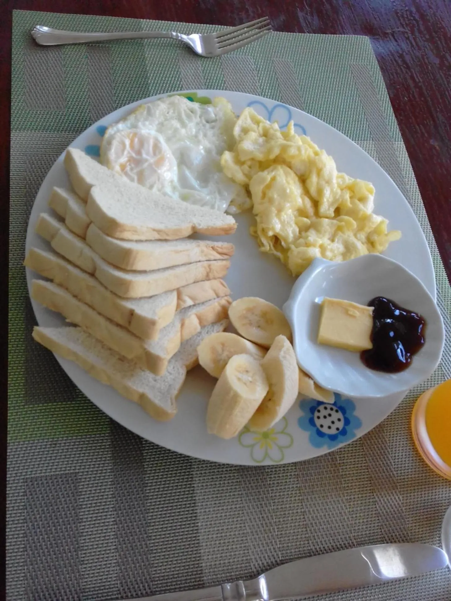 Food in Villa de Sierra Vista Bay and Mountain View Inn