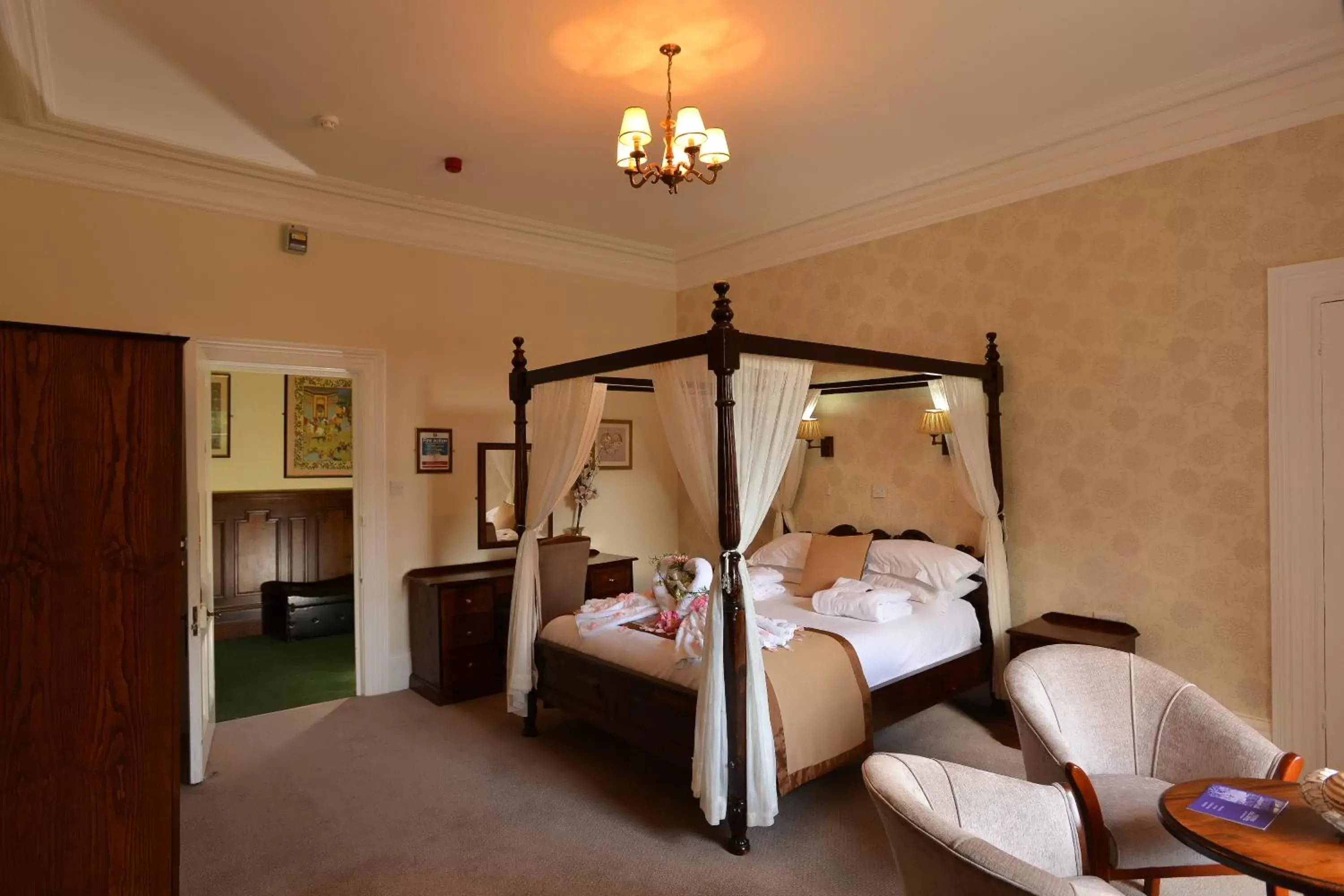 Bed in Steeton Hall Hotel & Restaurant