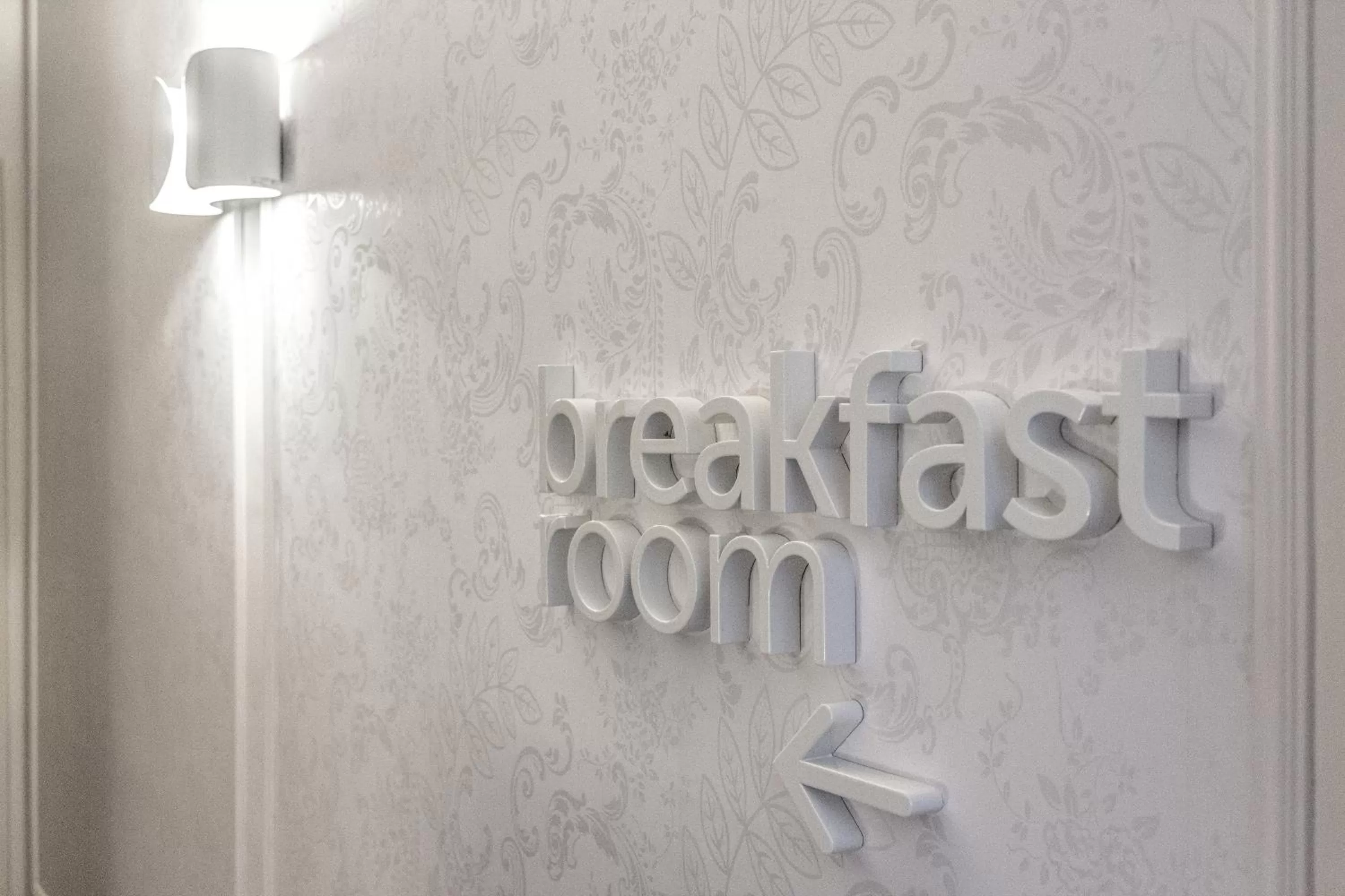 Logo/Certificate/Sign in Relais Metelli