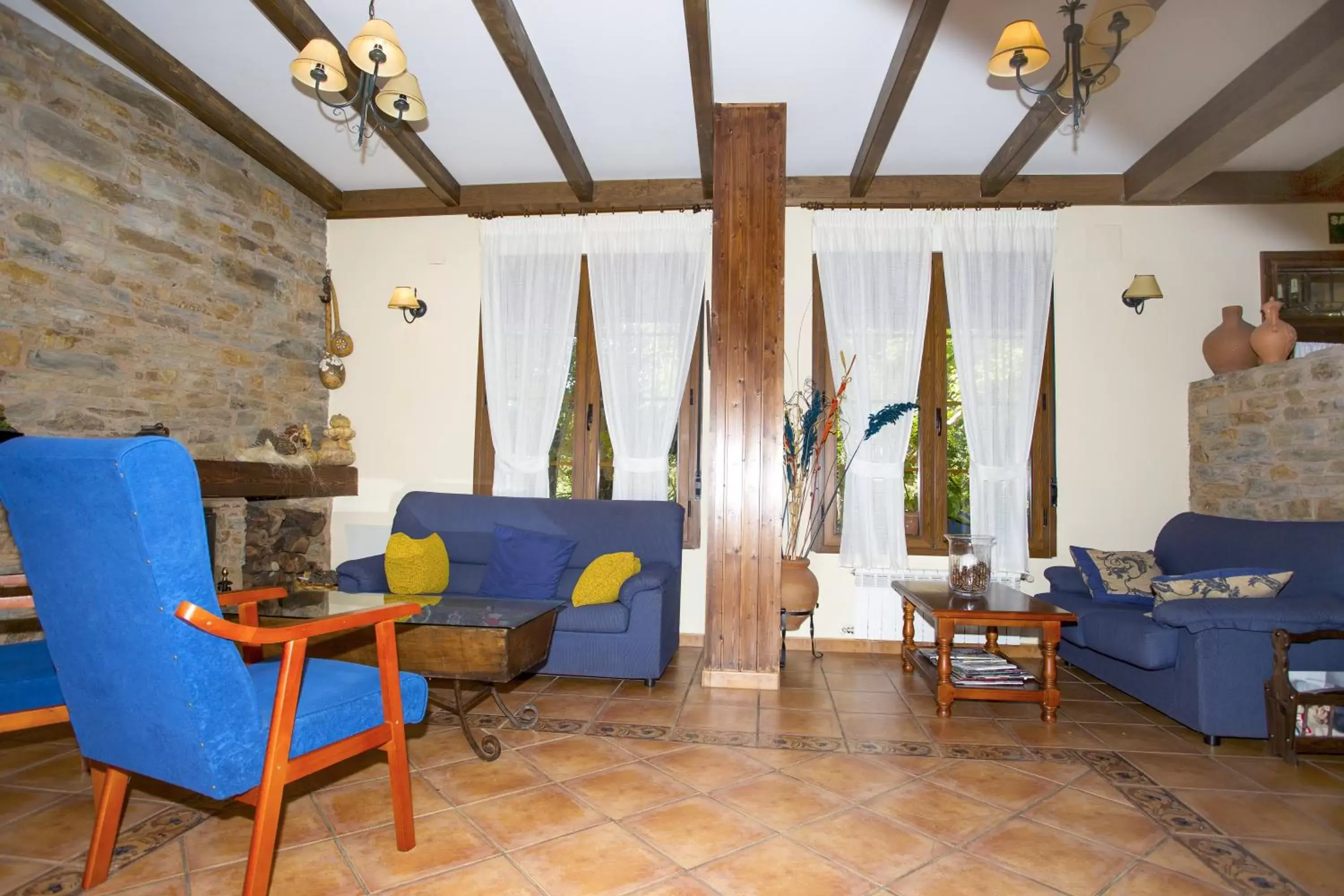 Lounge or bar, Seating Area in Hotel Rural Castúo H CC 656