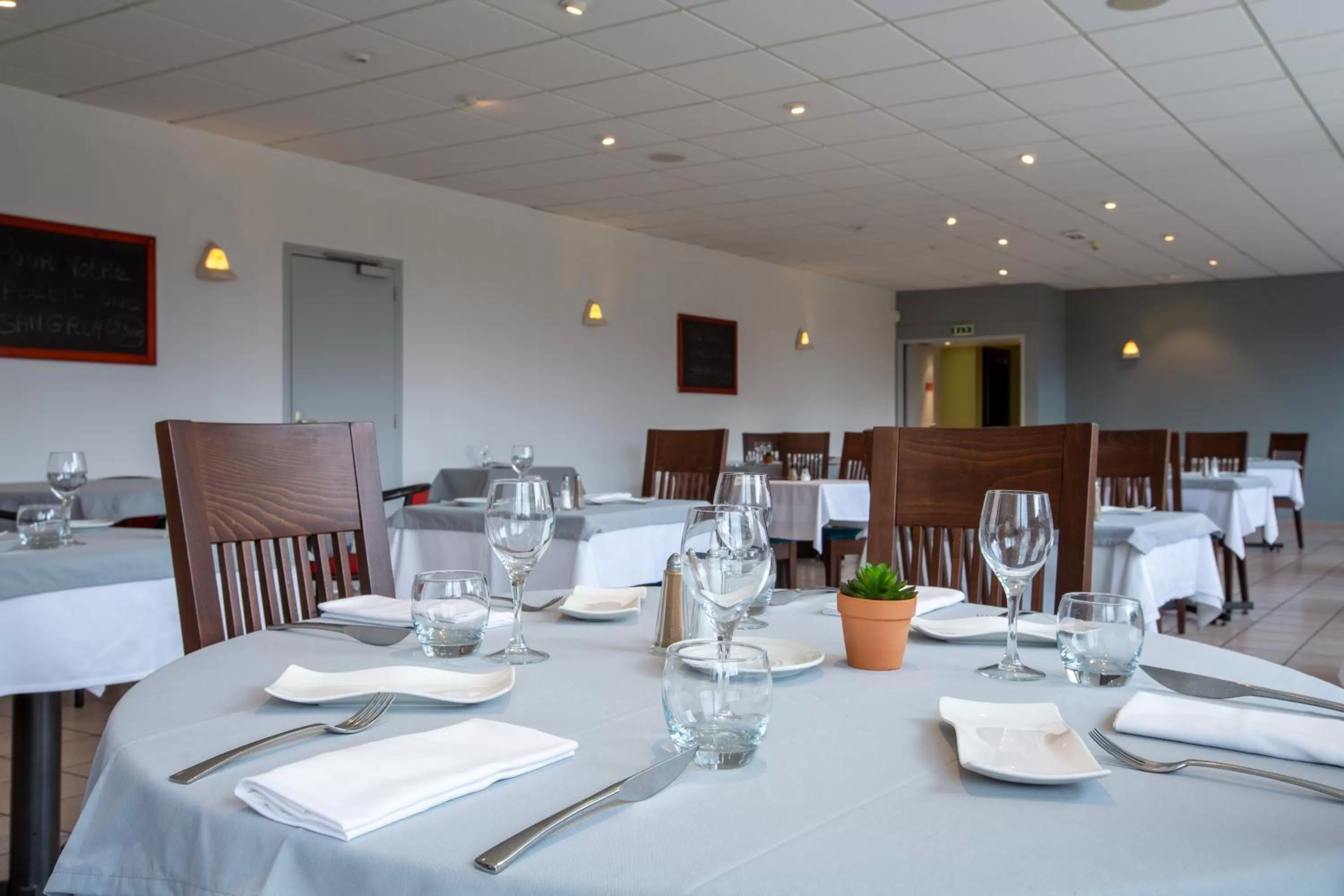 Restaurant/places to eat in Cit'Hotel LA PYRAMIDE