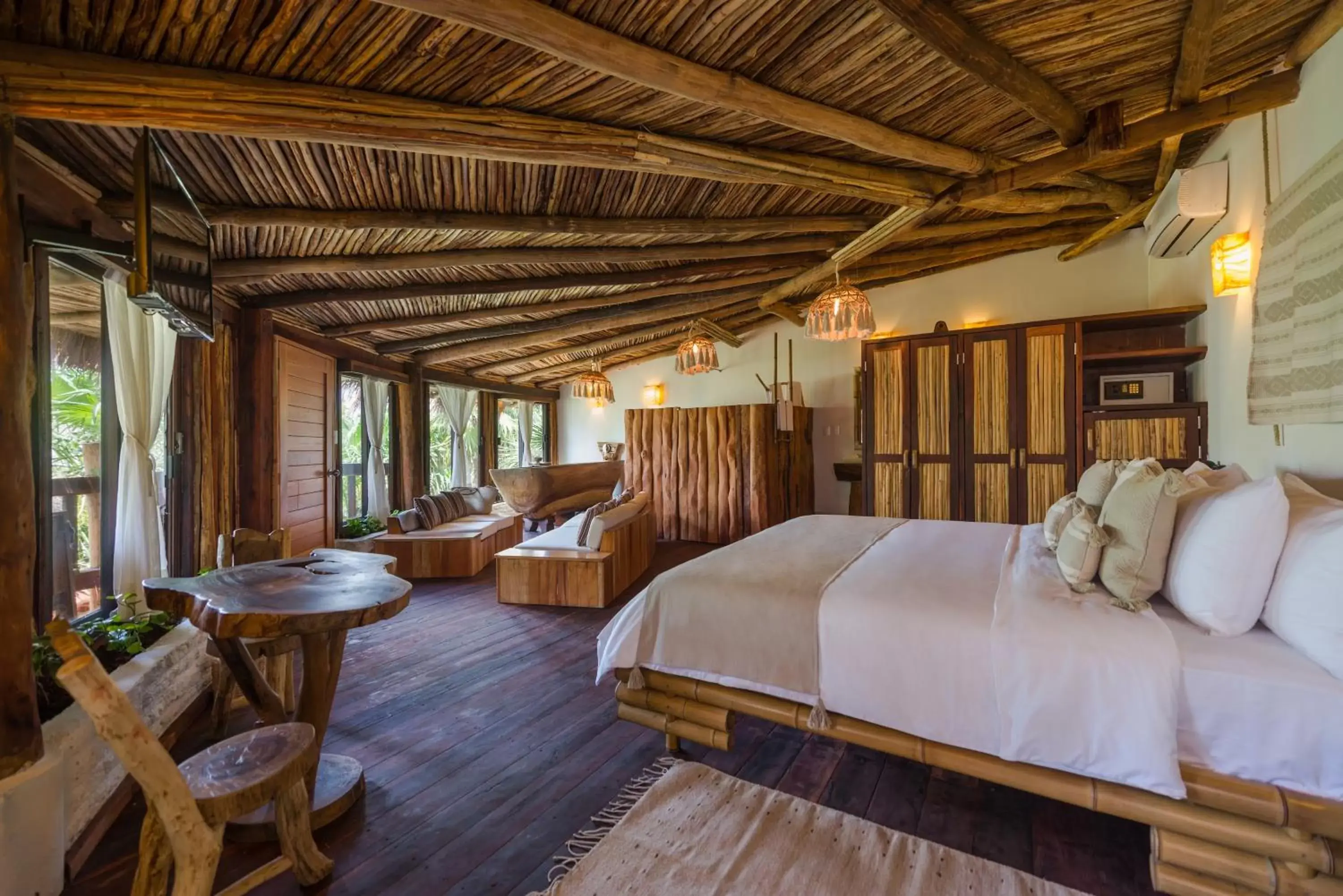 Bed in Kanan Tulum - Adults Only