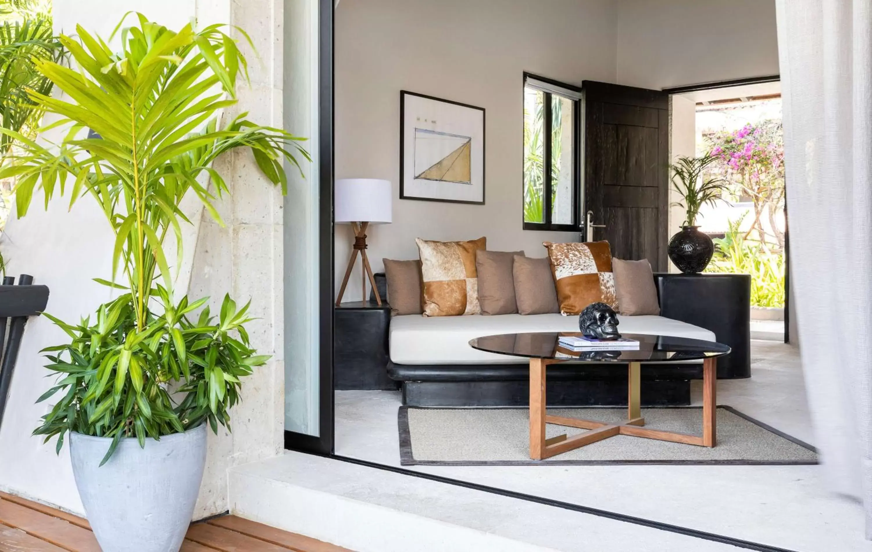 Photo of the whole room, Seating Area in Thompson Zihuatanejo, a Beach Resort, part of Hyatt