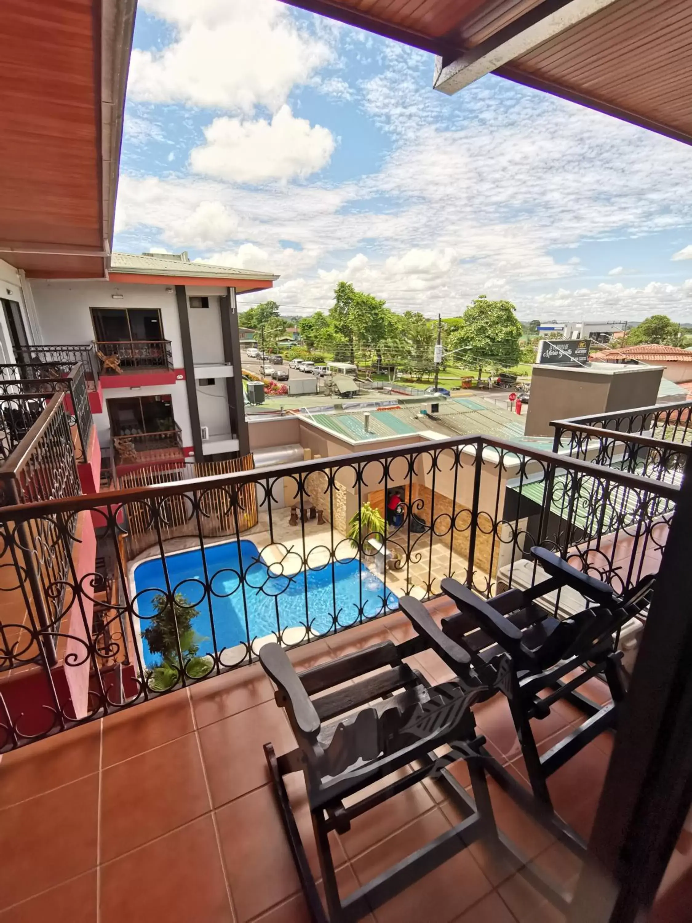 Balcony/Terrace, Pool View in La Fortuna Downtown Hotel Boutique