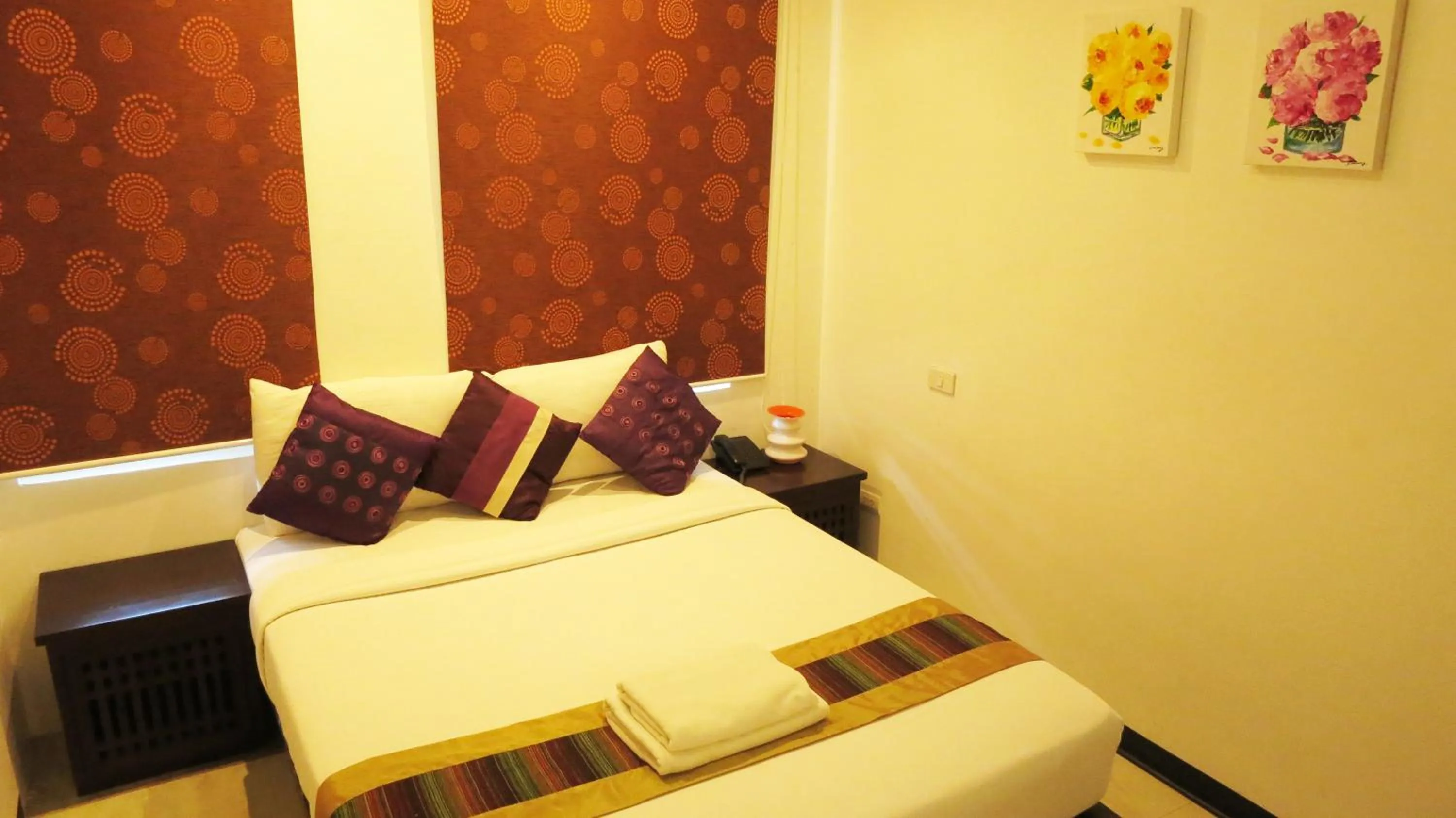 Photo of the whole room, Bed in Queen Boutique Hotel Chaweng